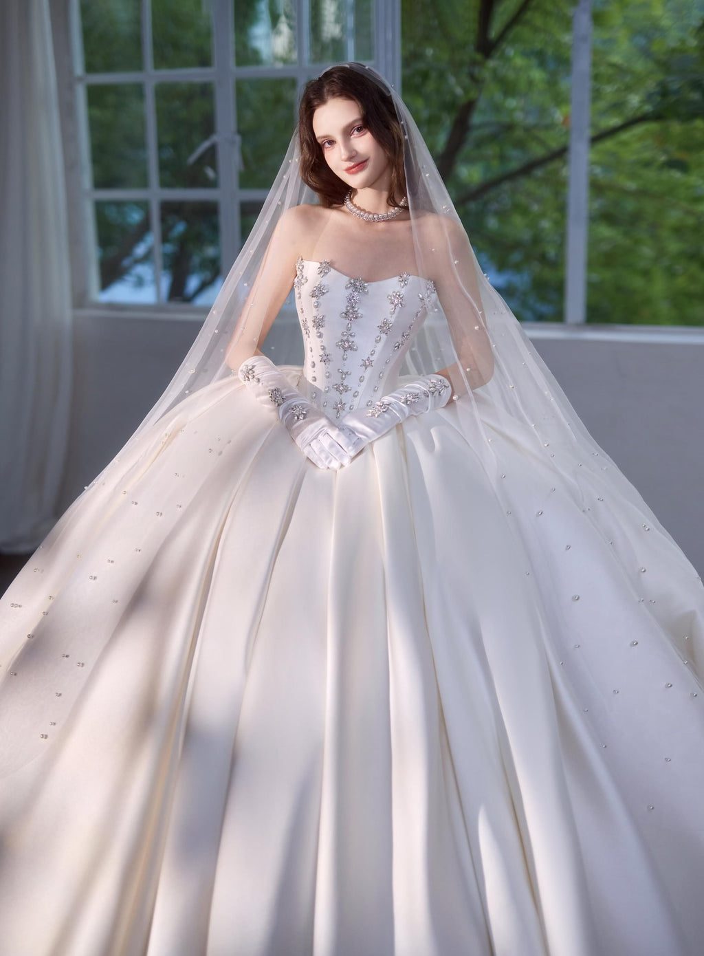 White Strapless Satin Bridal Gown Crystal Pearl Decor Puffy Floor Length Wedding Ball Dress