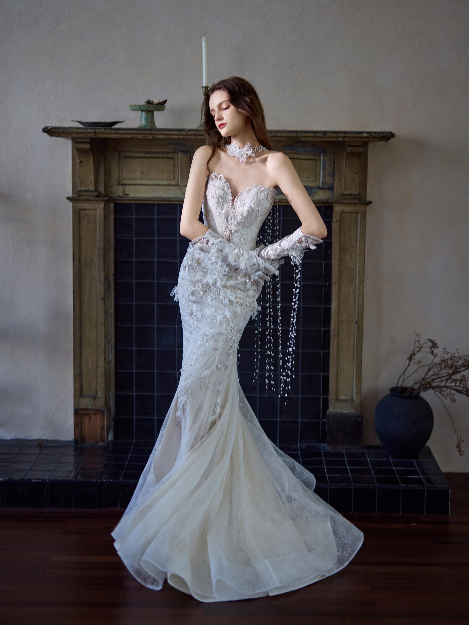 Luxury Hand Rhinestone Mermaid Bridal Outfit With Lace Gloves & Butterfly Choker
