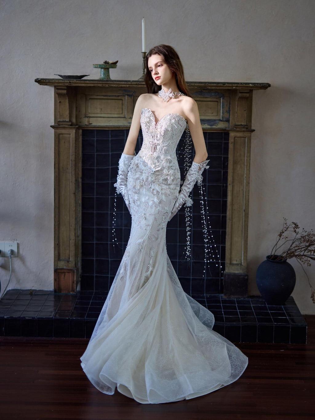 Luxury Hand Rhinestone Mermaid Bridal Outfit With Lace Gloves & Butterfly Choker