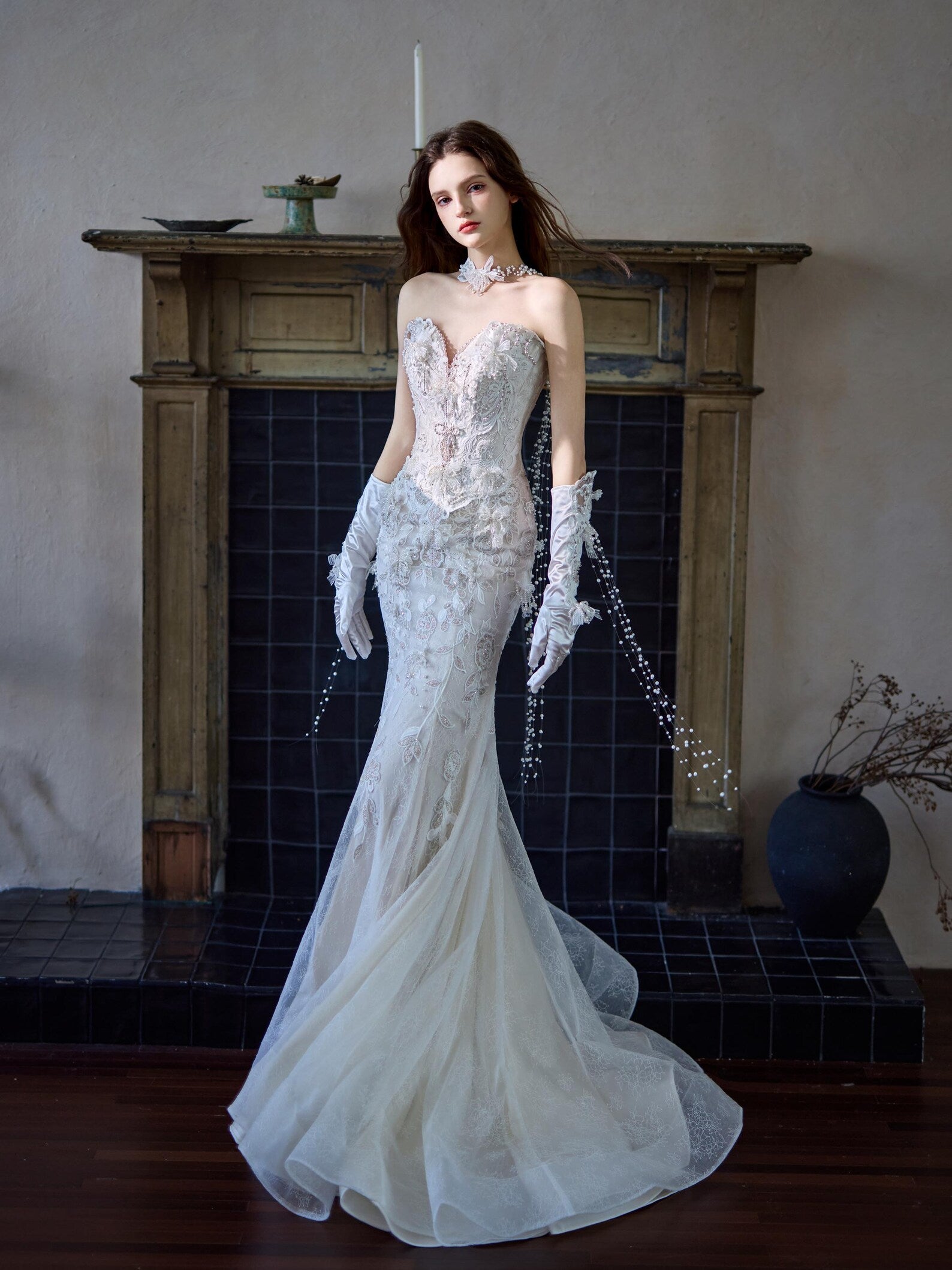 Luxury Hand Rhinestone Mermaid Bridal Outfit With Lace Gloves & Butterfly Choker