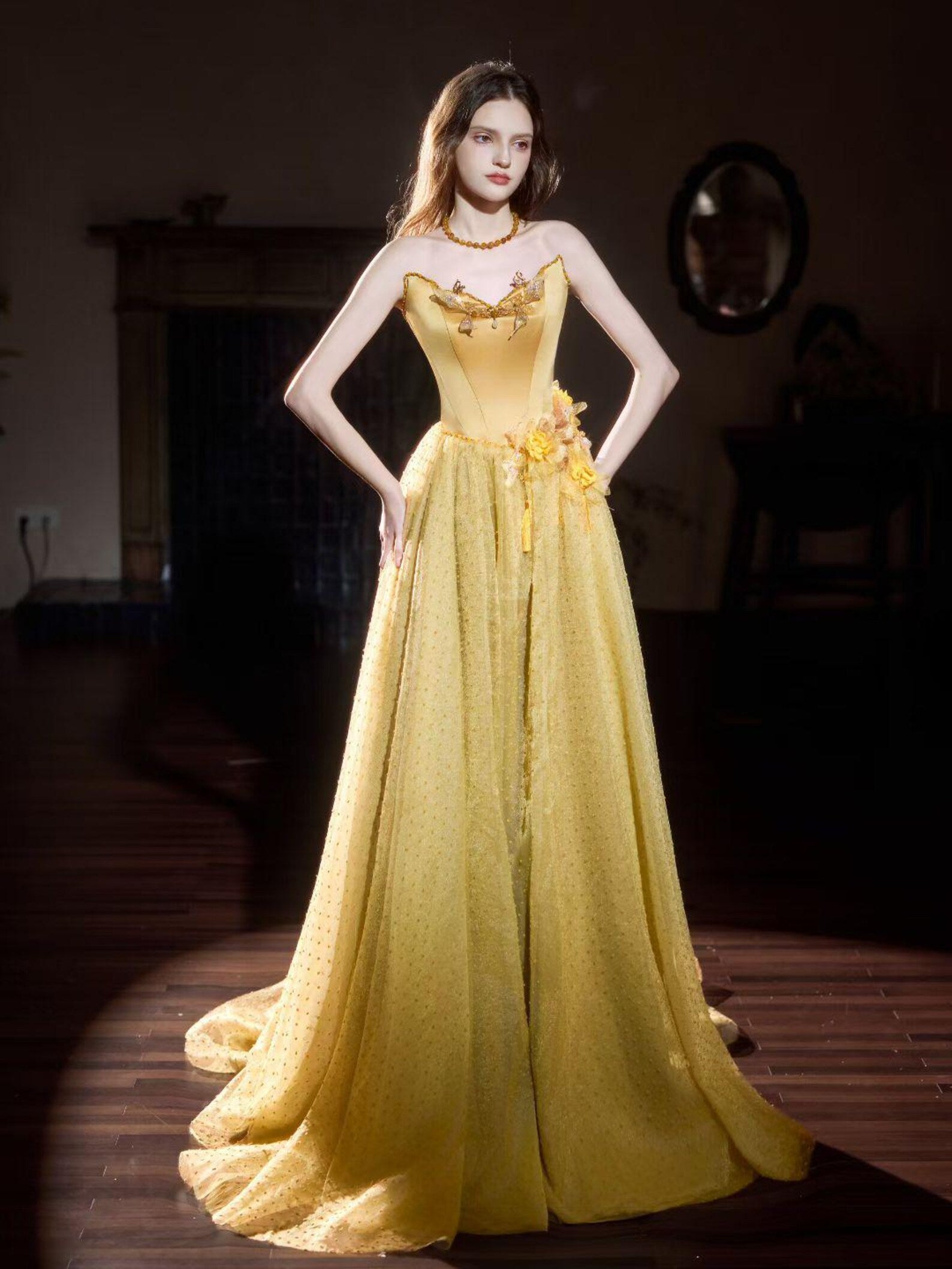 Mustard Yellow Sweetheart Corset Prom Dress Glitter Polka Dot Tulle Fairy Gown Handmade Flower Crystal Decor For Birthday Gala Photoshoot
