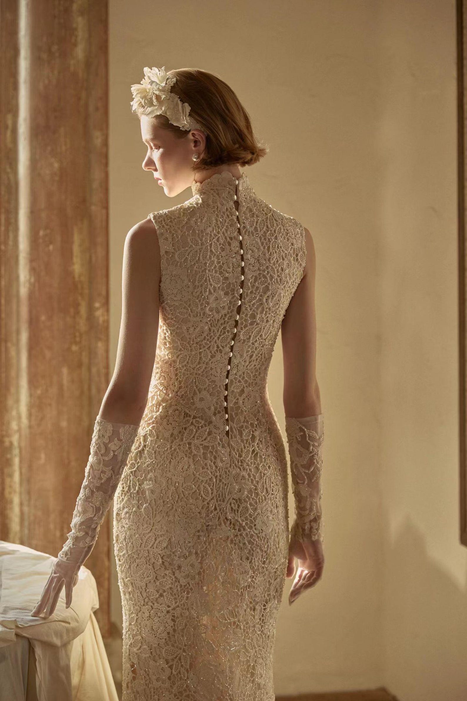 Vintage High Neck Lace Mermaid Wedding Dress, Sleeveless Beaded Bridal Gown With Long Train