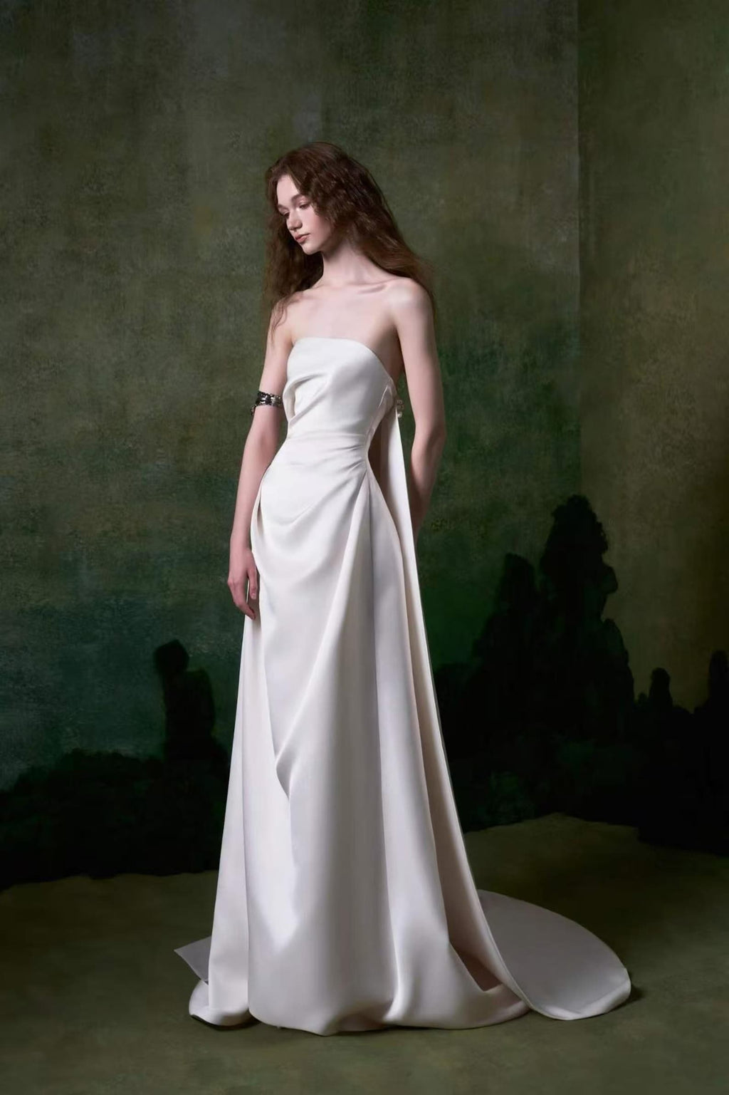 Minimalist High-End Satin Bridal Gown with Asymmetrical Draping