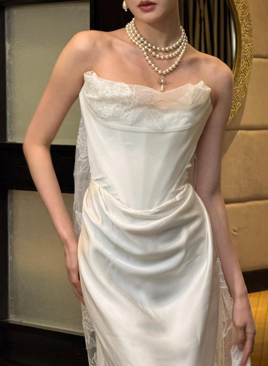 Minimalist Ivory Satin Wedding Gown, Single Pearl Chain Strap Mermaid Dress, Lace Applique Detachable Train Bride Dress