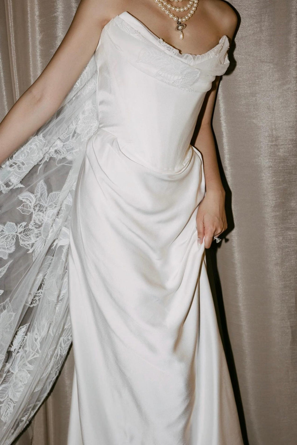 Minimalist Ivory Satin Wedding Gown, Single Pearl Chain Strap Mermaid Dress, Lace Applique Detachable Train Bride Dress