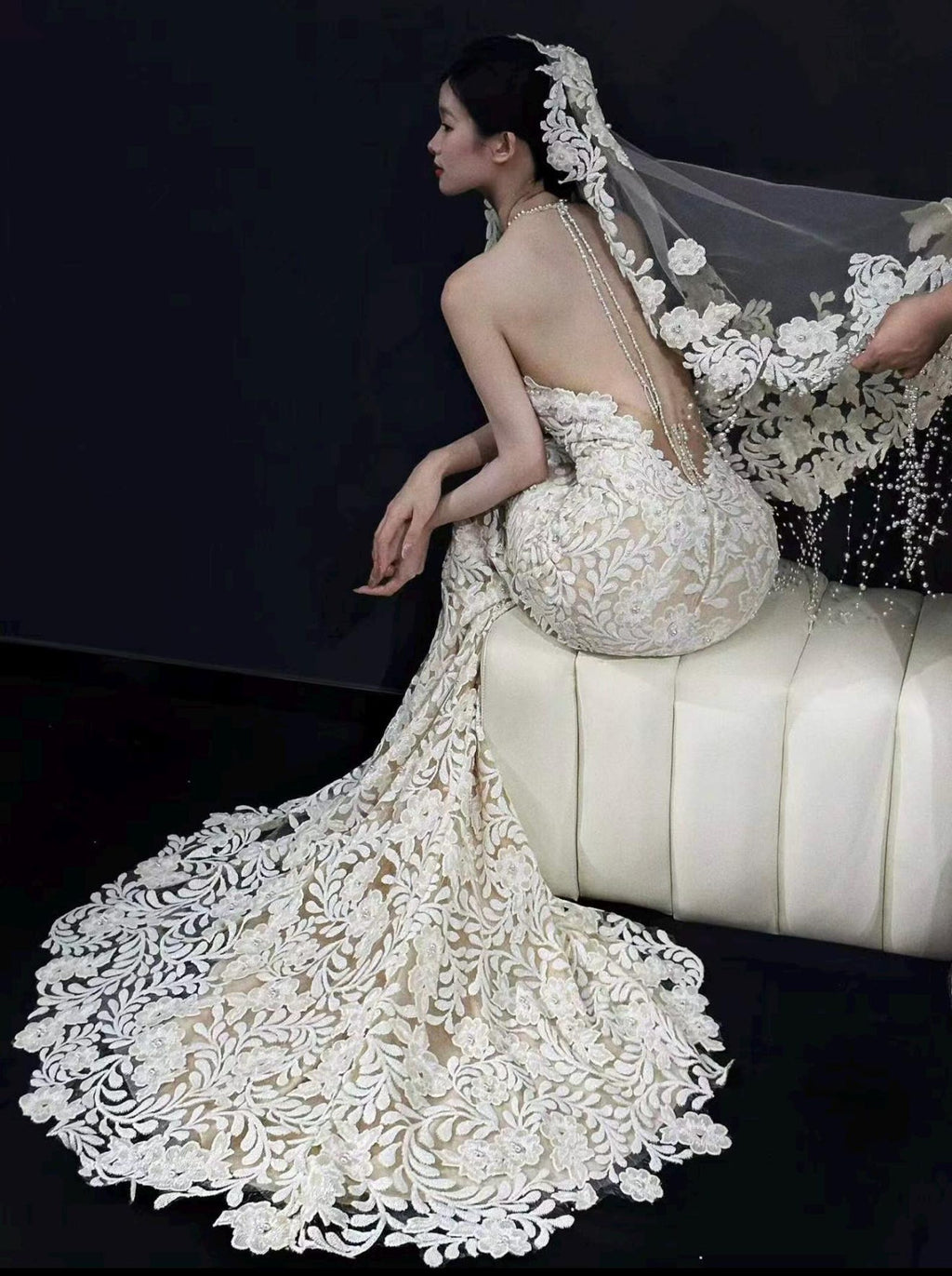 Vintage Lace Mermaid Wedding Dress, Halter Bridal Gown With Floral Veil & Pearl Tassels, Fitted Nude Lining Wedding Gown For Elopement