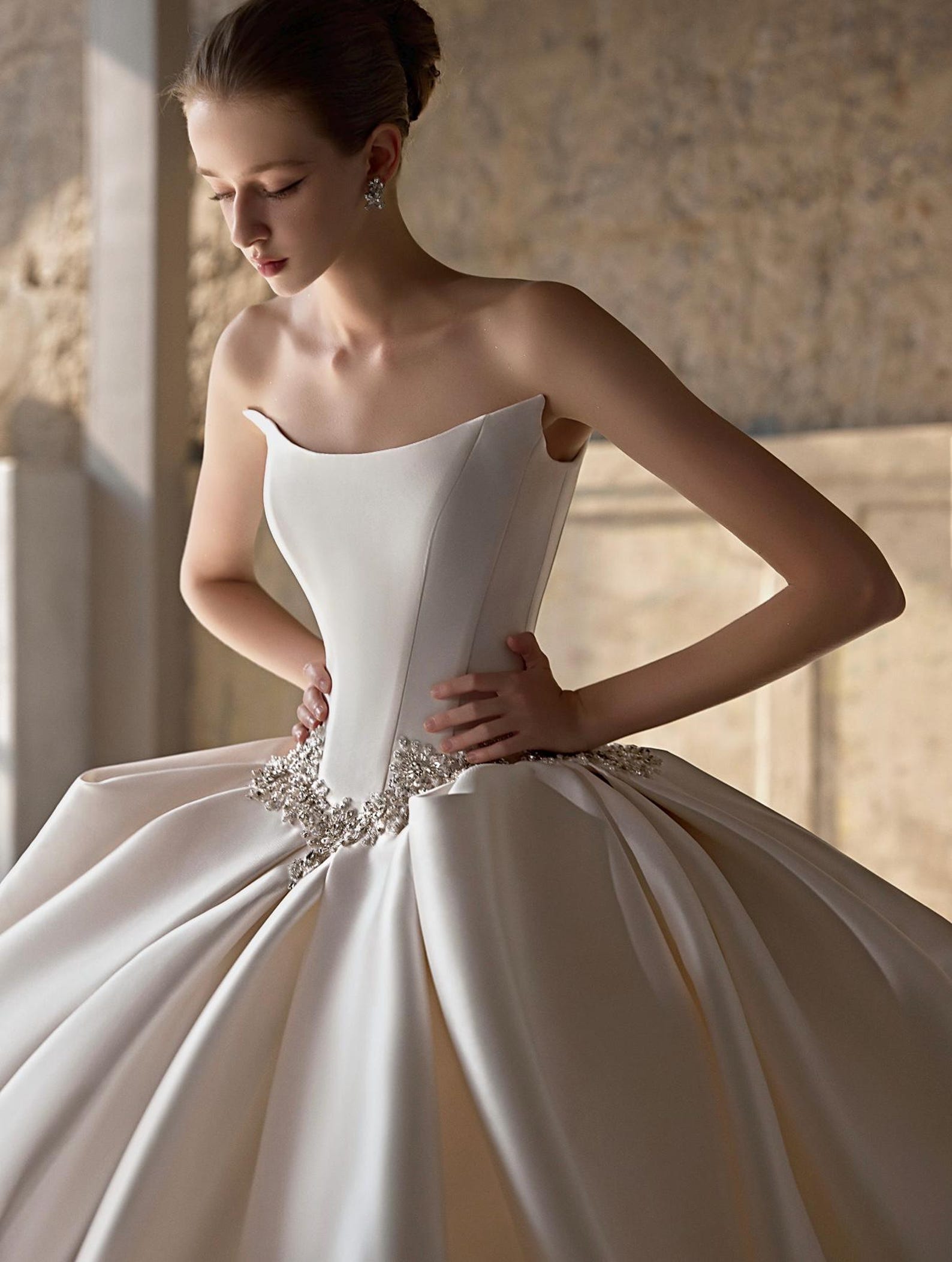 Square Neck Satin Ball Gown Wedding Dress, Crystal Waist Bridal Gown With Lace Veil