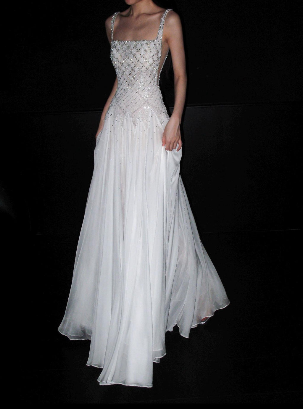 Hand Embellished Diamond Mesh Bodice Wedding Dress, Sleeveless Thin Strap Chiffon Bridal Gown, A Line Flowy Wedding Dress