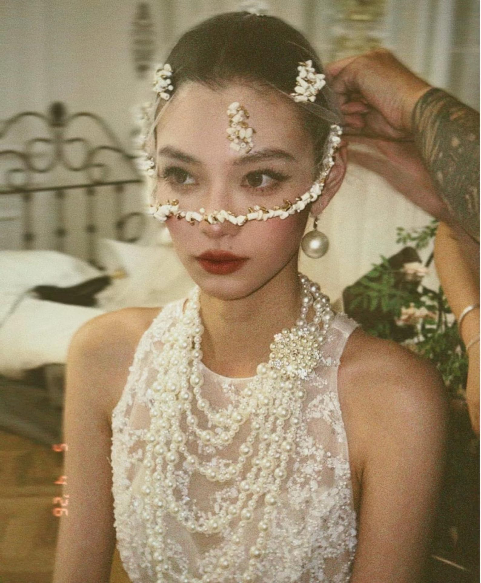 Fully Hand Sewn Shell Stone Short Tulle Veil, Unique Handcrafted Wedding Blusher Veil