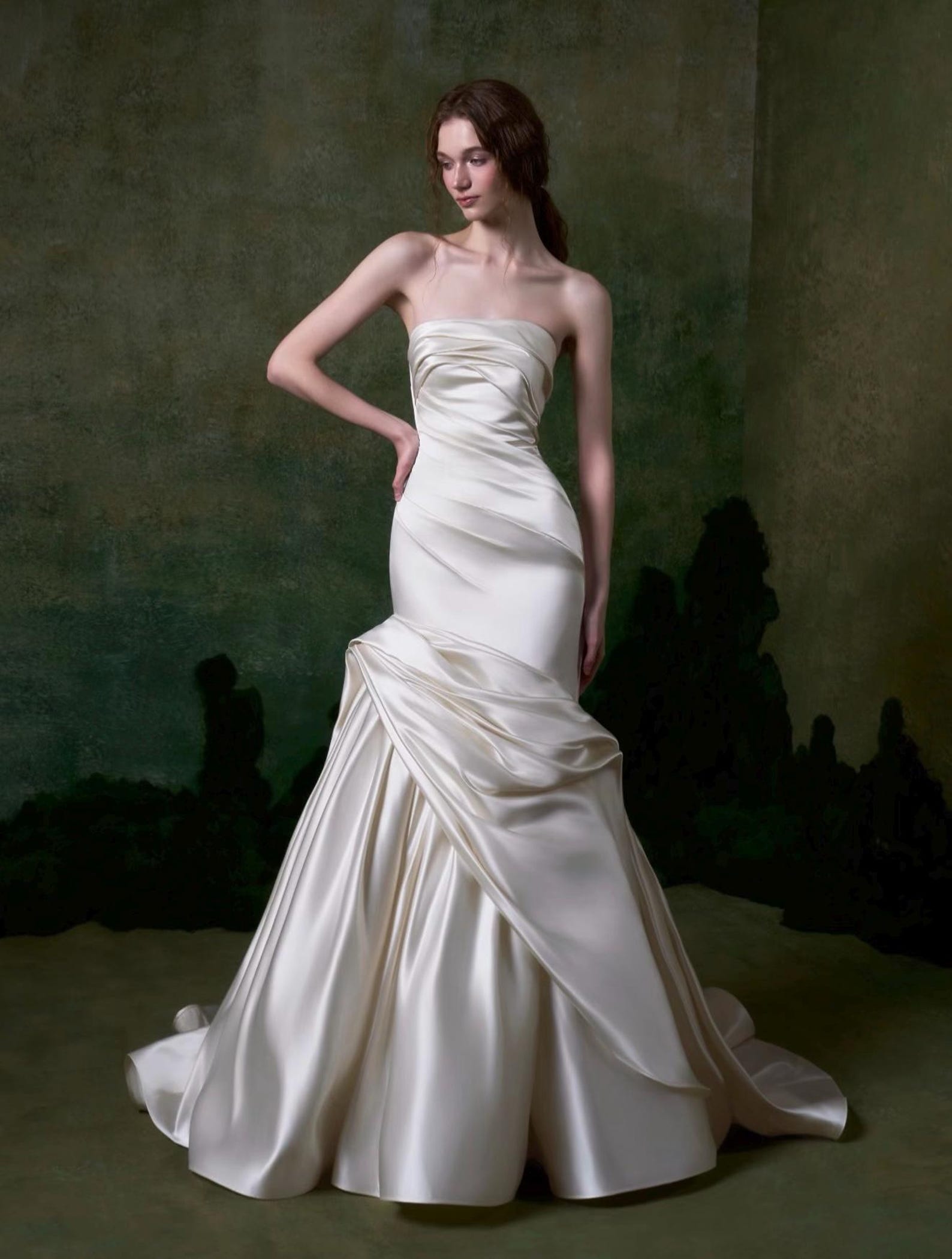 Luxury Ivory Satin Mermaid Wedding Dress | Strapless Ruched Design With Detachable Sleeves