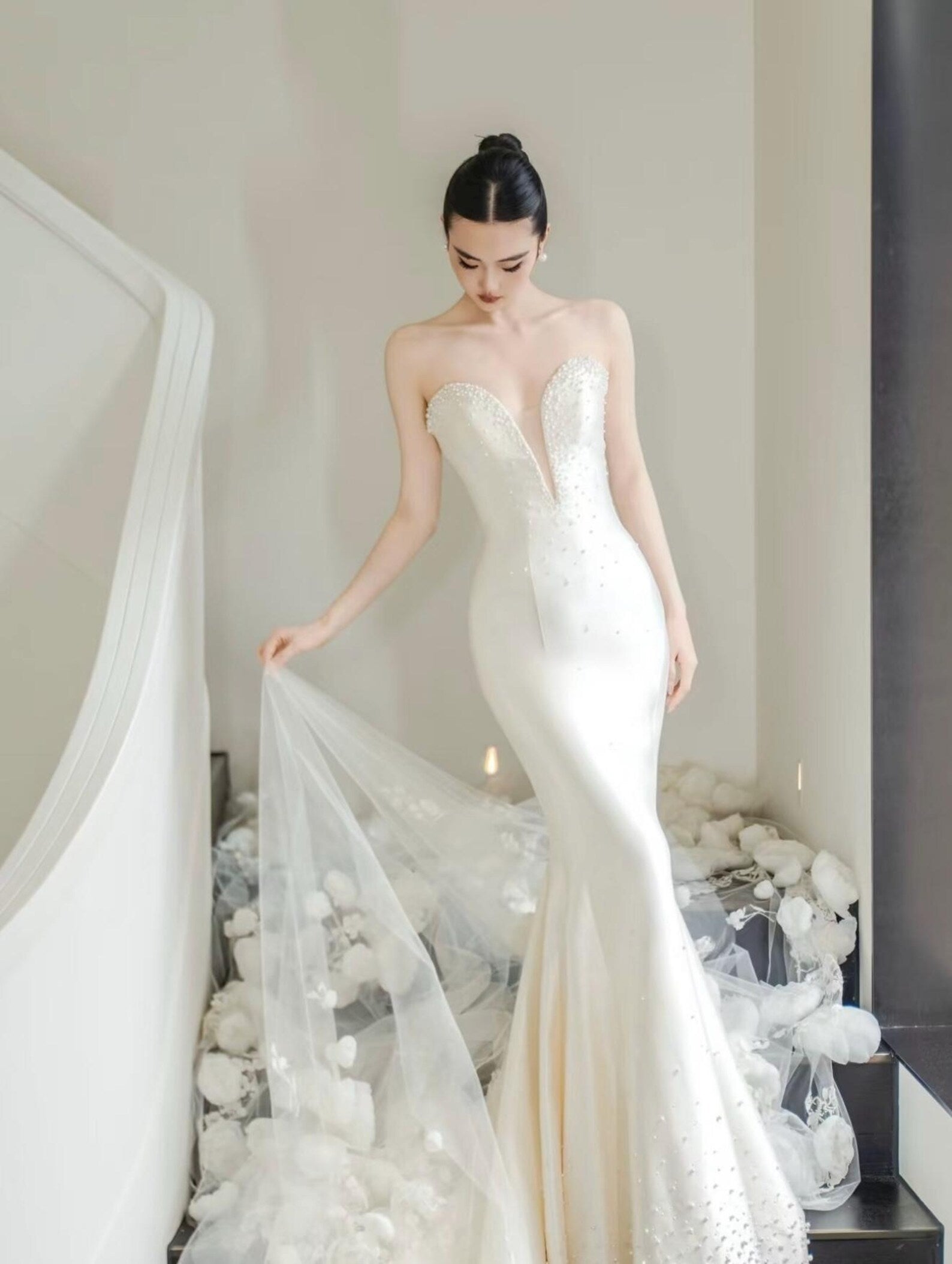 Strapless Deep V Satin Mermaid Wedding Dress with 3D Peony Oversheer Sleeves Luxury Hand Beaded Couture Bridal Gown