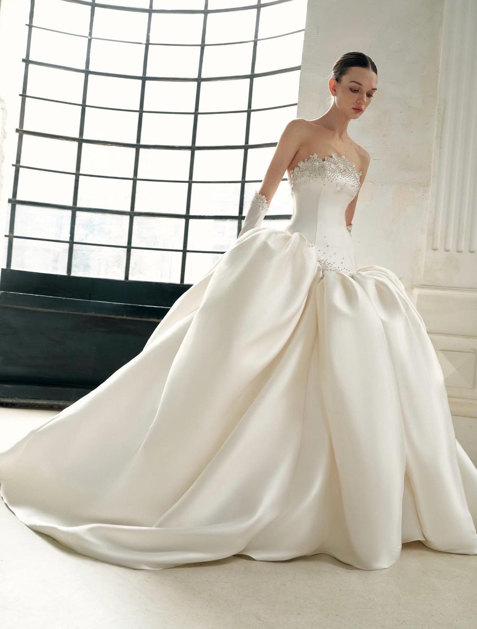 Strapless Beaded Satin Ball Gown Wedding Dress, Luxury Voluminous Skirt Bridal Gown with Lace Gloves