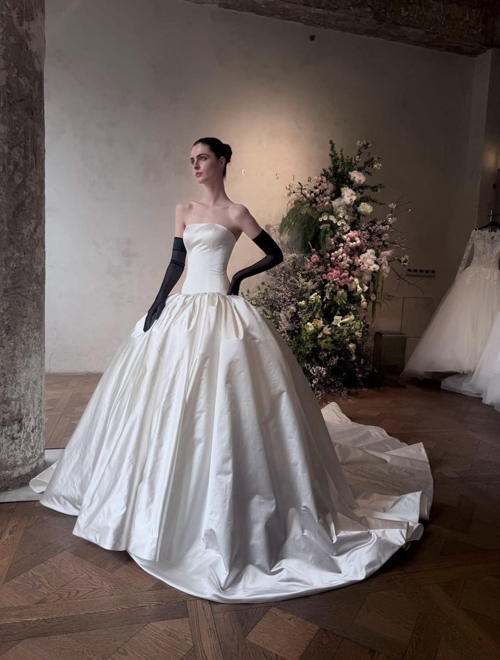 Strapless Ballgown Satin Wedding Dress, Minimalist Low Waist Bridal Gown, Luxury Plain Ivory Wedding Gown With Train, Old Money Bride Dress
