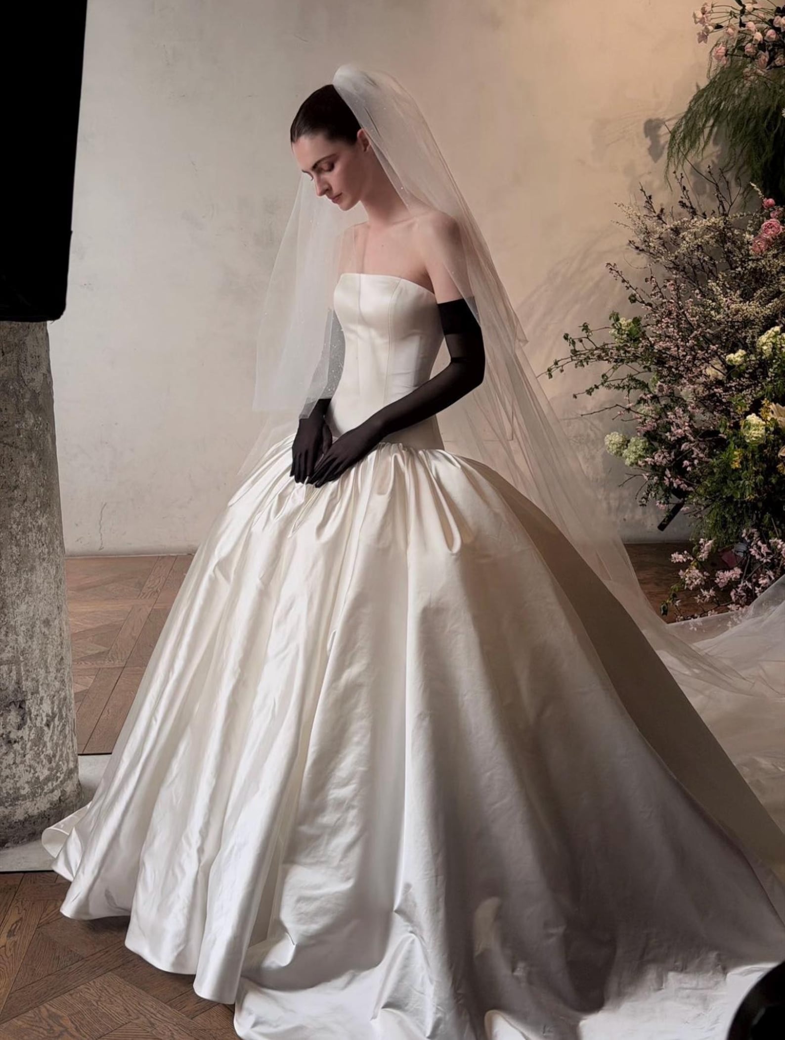 Strapless Ballgown Satin Wedding Dress, Minimalist Low Waist Bridal Gown, Luxury Plain Ivory Wedding Gown With Train, Old Money Bride Dress