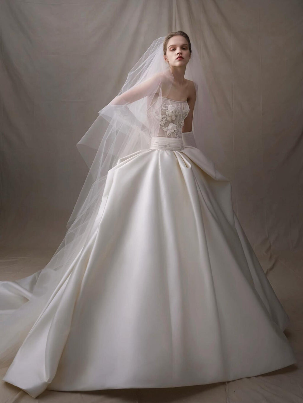 Strapless 3D Floral Satin Ball Gown Wedding Dress, Sheer Lace Bodice Bridal Gown, Luxury Big Bow Wedding Dress With Long Veil & Gloves