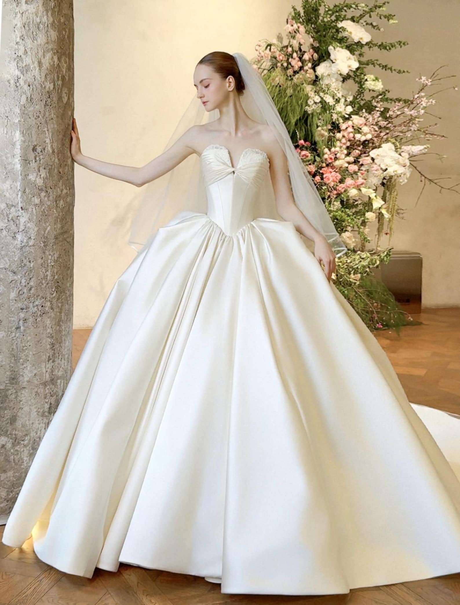 Strapless Sweetheart Ivory Satin Ball Gown Wedding Dress, Structured Boned Corset Bridal Gown With Voluminous Puffy Skirt