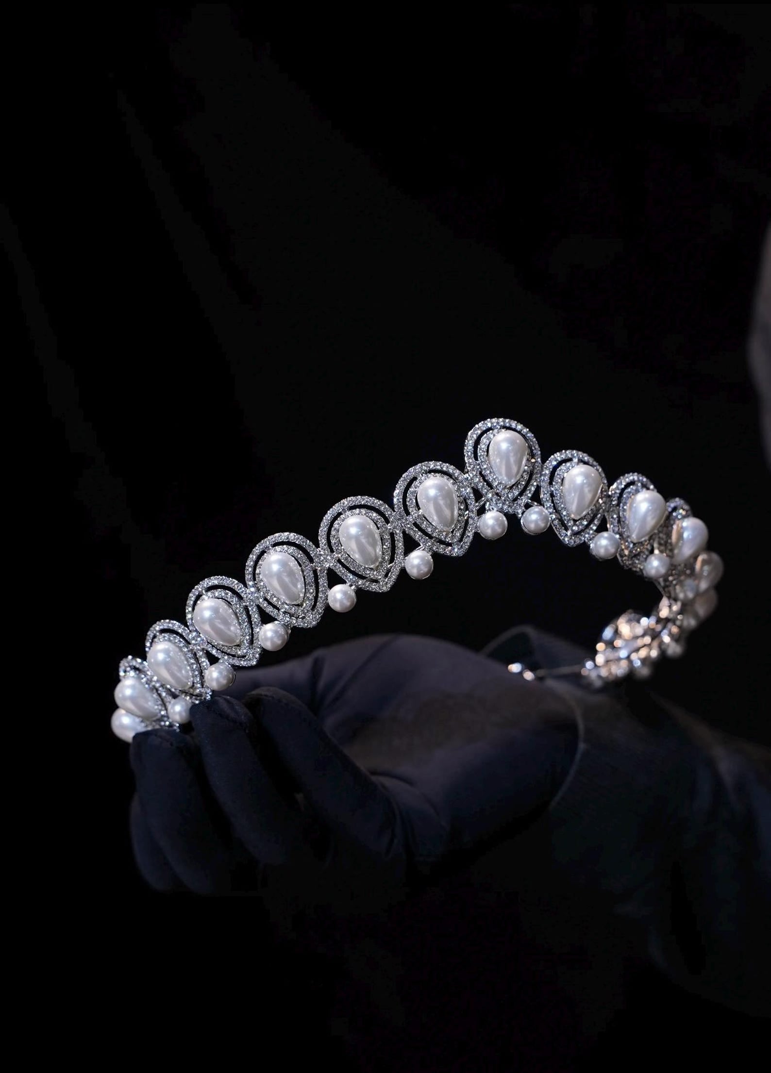 Teardrop Pearl Crystal Bridal Headband, Silver Rhinestone Wedding Tiara For Bride