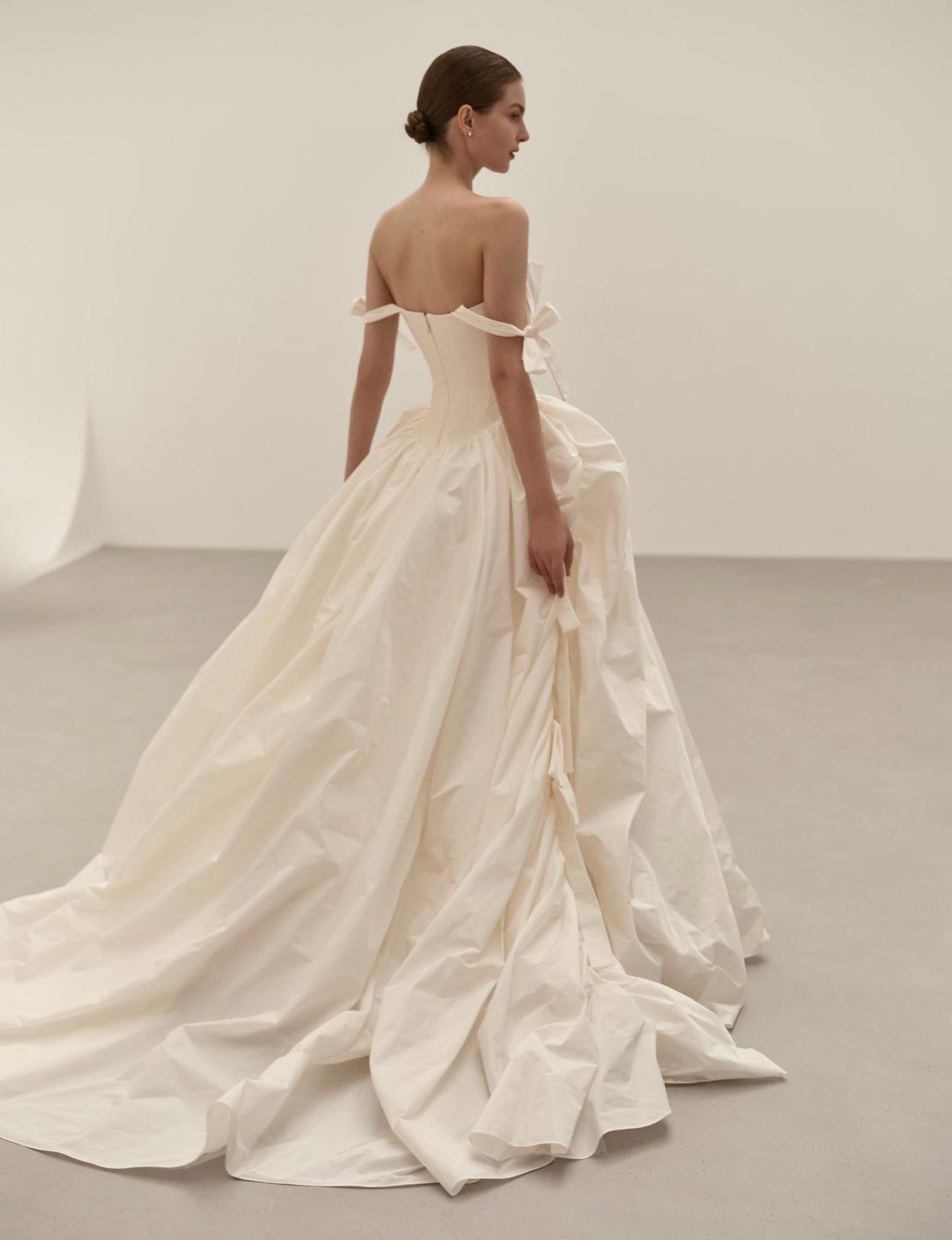 Minimalist Off Shoulder Bow Strap Wedding Gown, Draped Sweetheart Taffeta Ballgown With Pockets, Custom Made Bridal Dress