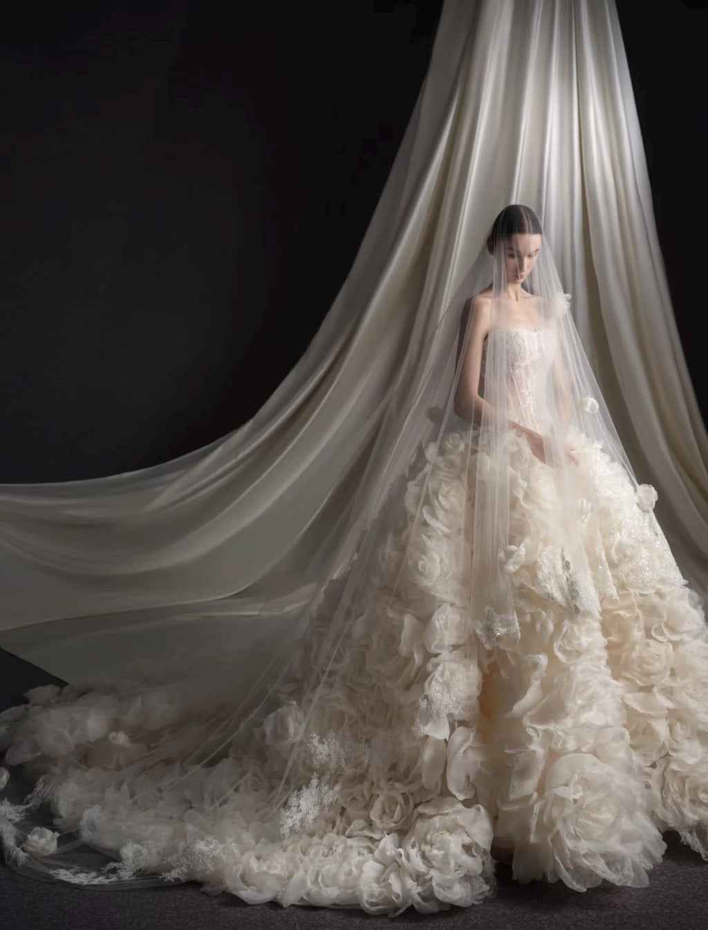 Luxury Handmade 3D Rose Voluminous Skirt Wedding Gown