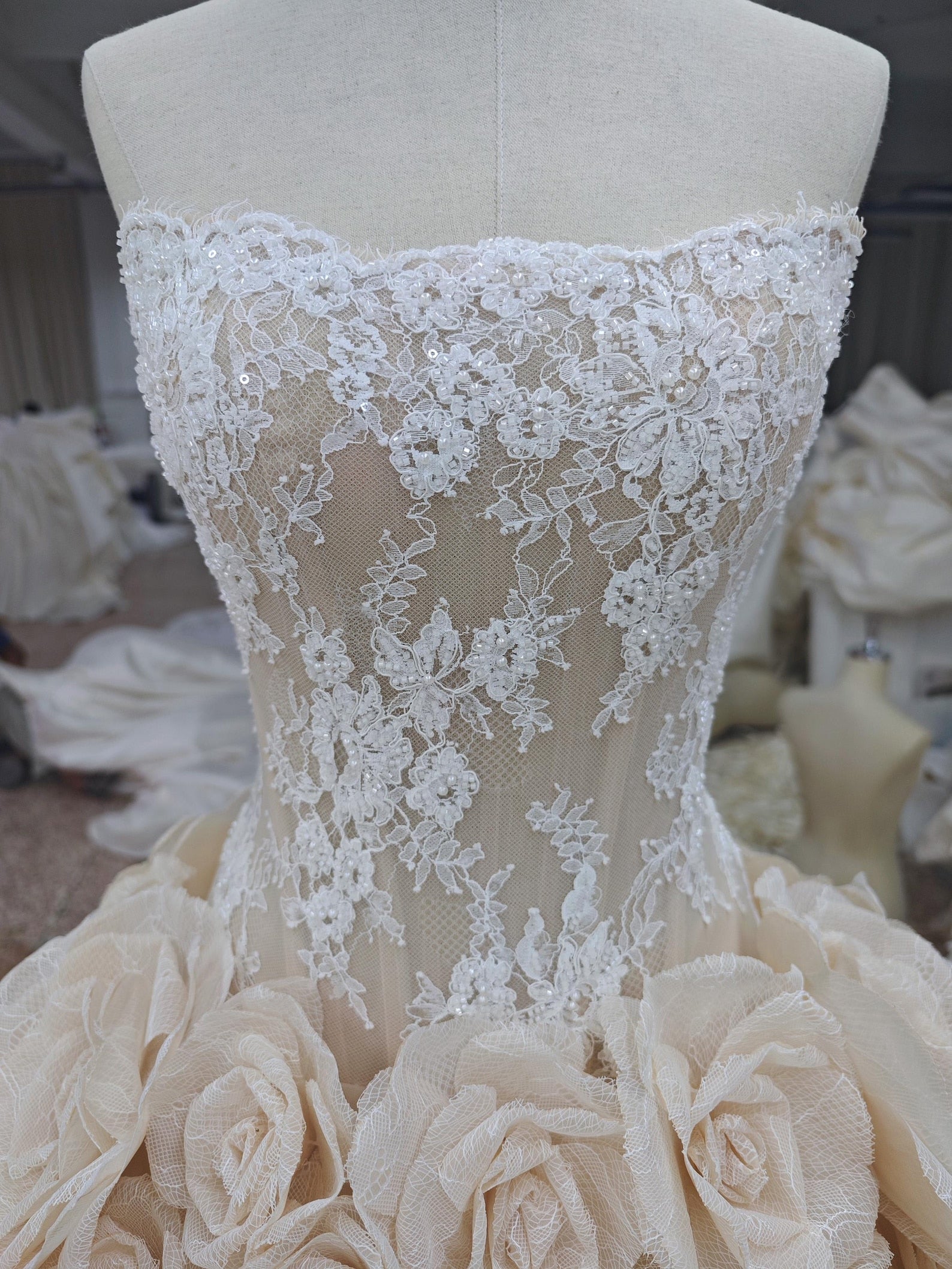 Luxury Handmade 3D Rose Voluminous Skirt Wedding Gown