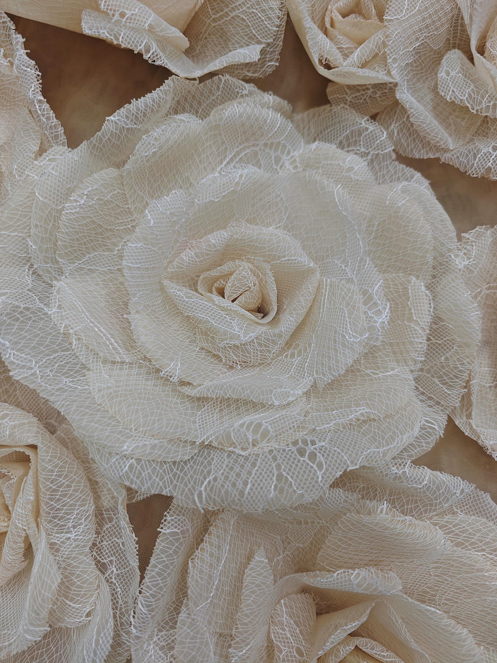 Luxury Handmade 3D Rose Voluminous Skirt Wedding Gown