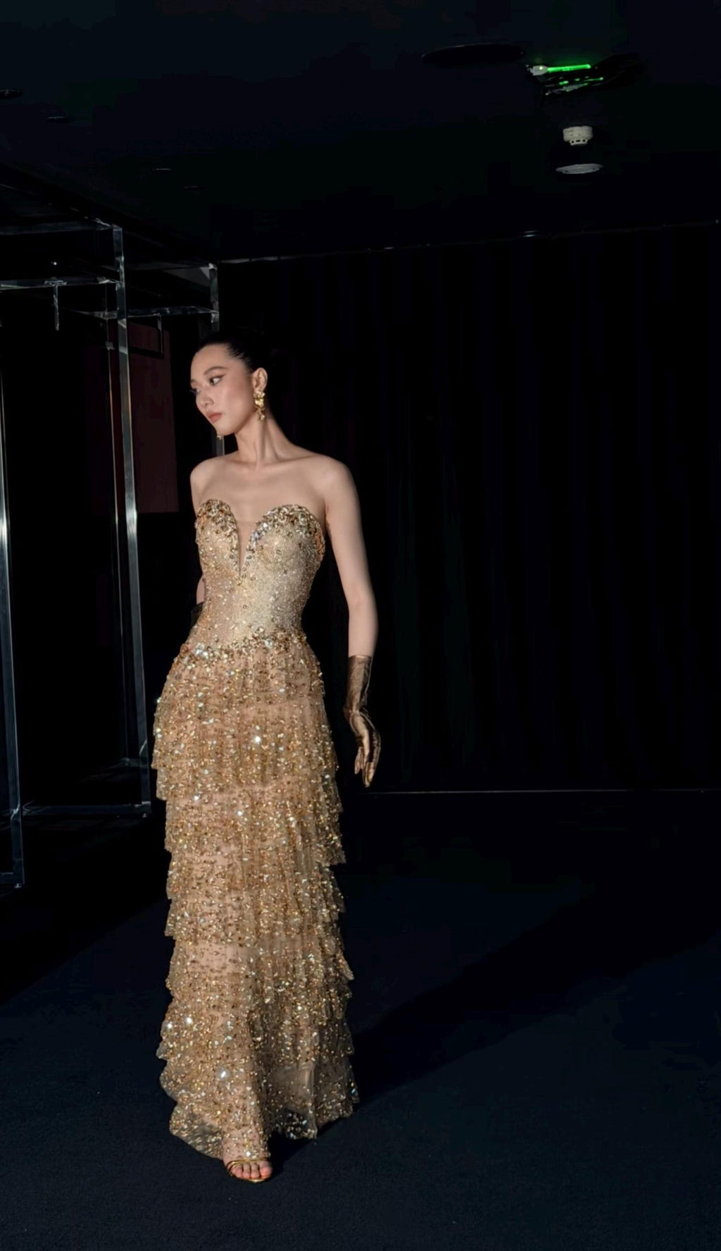 Strapless Deep V Gold Rhinestone Tiered Tulle Evening Gown, Sheer Nude Mesh Crystal Mermaid Formal Dress for Gala Wedding Reception