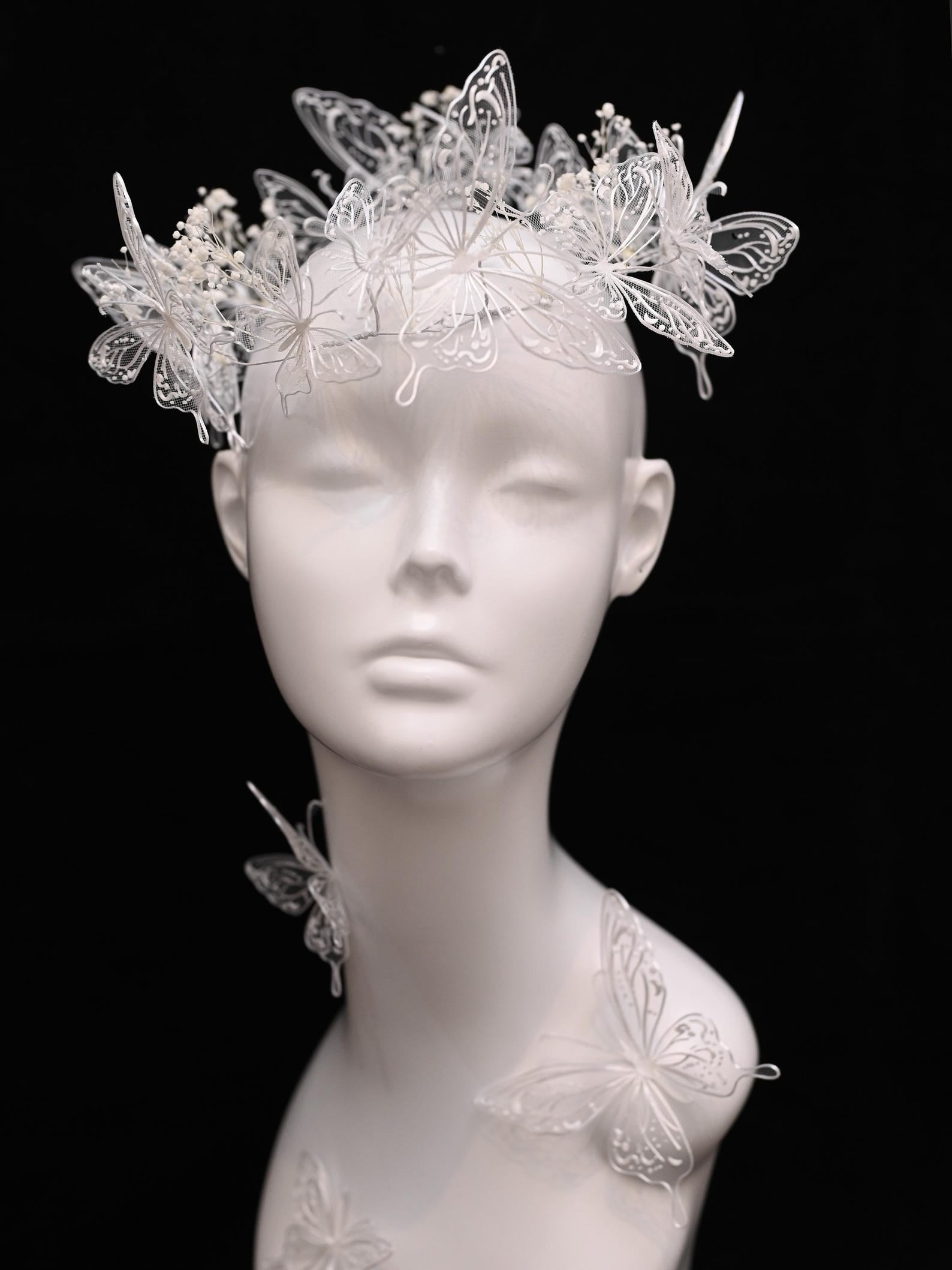 White Lace Butterfly Bridal Headband, Tulle Mesh Butterfly Wedding Headpiece, Fairy Babysbreath Floral Bride Crown