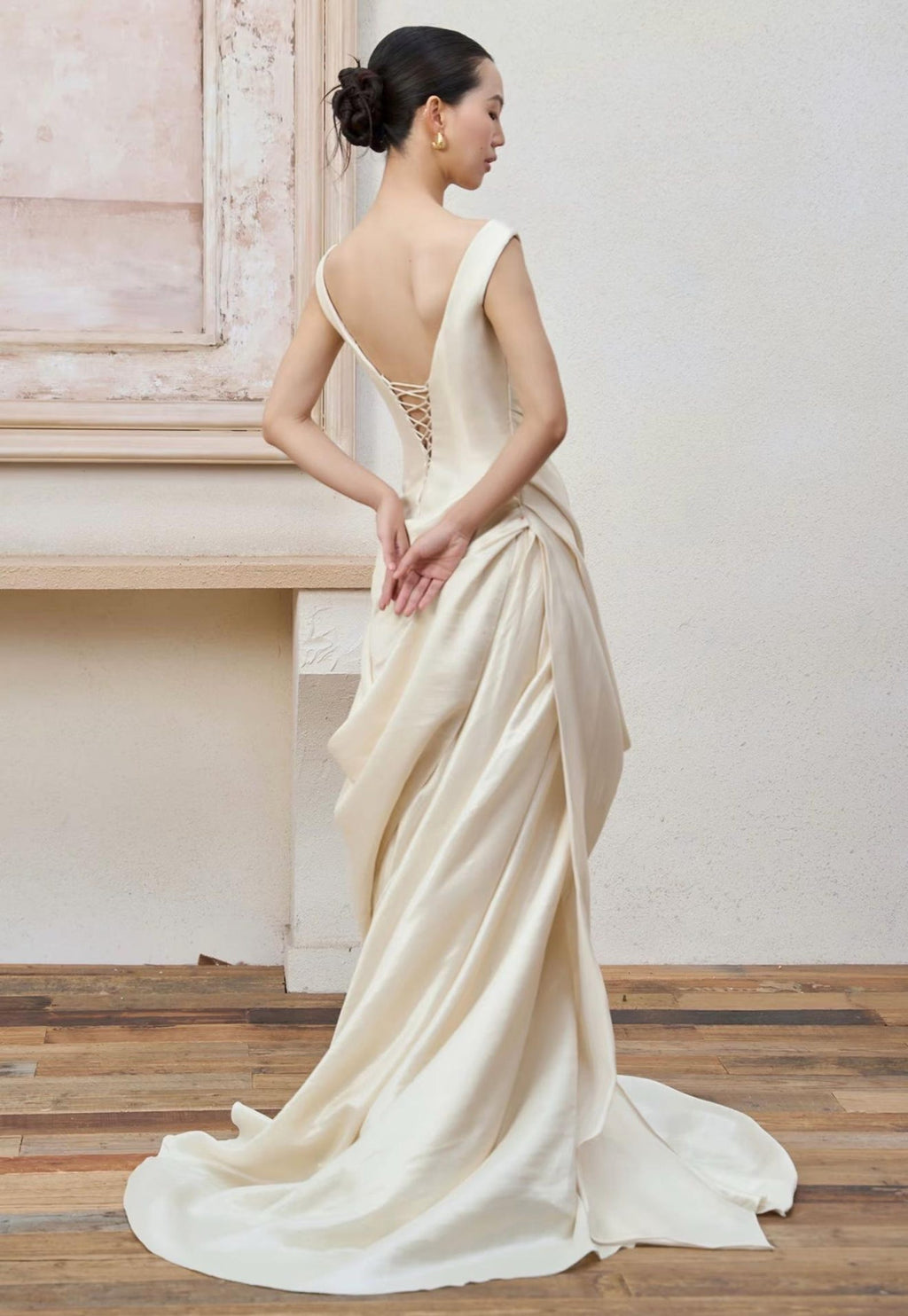 Vintage Ivory Satin Wedding Gown Draped Front Train Bride Dress