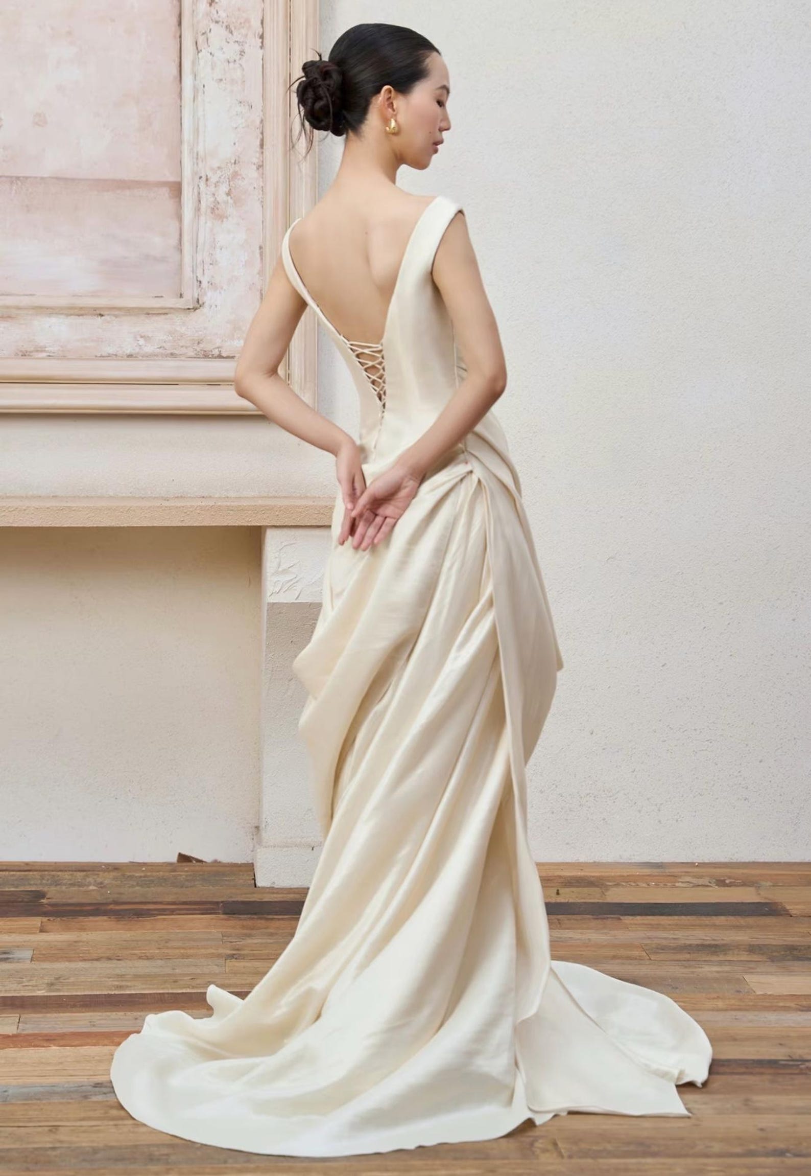 Vintage Ivory Satin Wedding Gown Draped Front Train Bride Dress