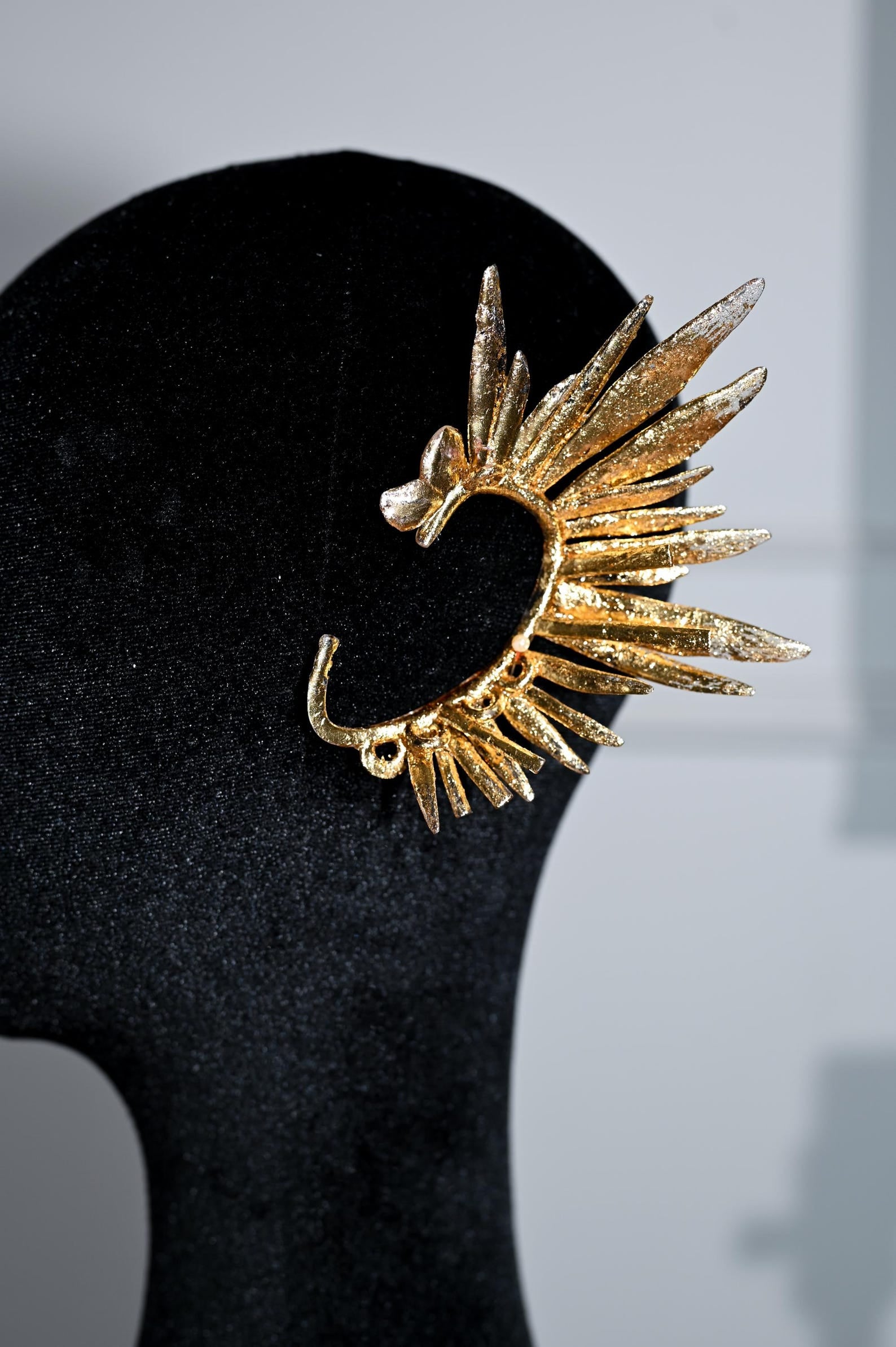 Gold Wing Ear Cuff, Greek Goddess Ear Wrap, Angel Spike Wing Earring, Non Pierced Bridal Ear Accessory