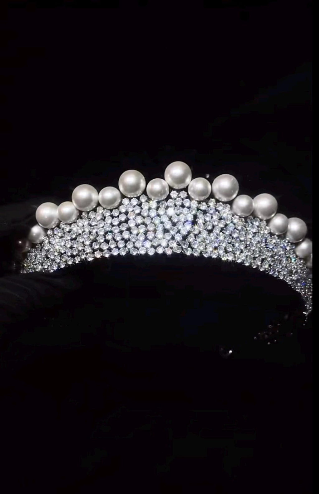 Vintage Regency Pearl Crystal Tiara, Sparkling CZ Bridal Crown, Royal Queen Wedding Headpiece, Elegant Pearl Diadem For Bride & Pageant
