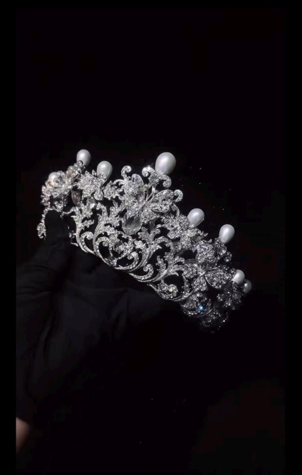 Pearl Bridal Tiara, Vintage Wedding Crown, Romantic Bride Hair Accessory For Wedding