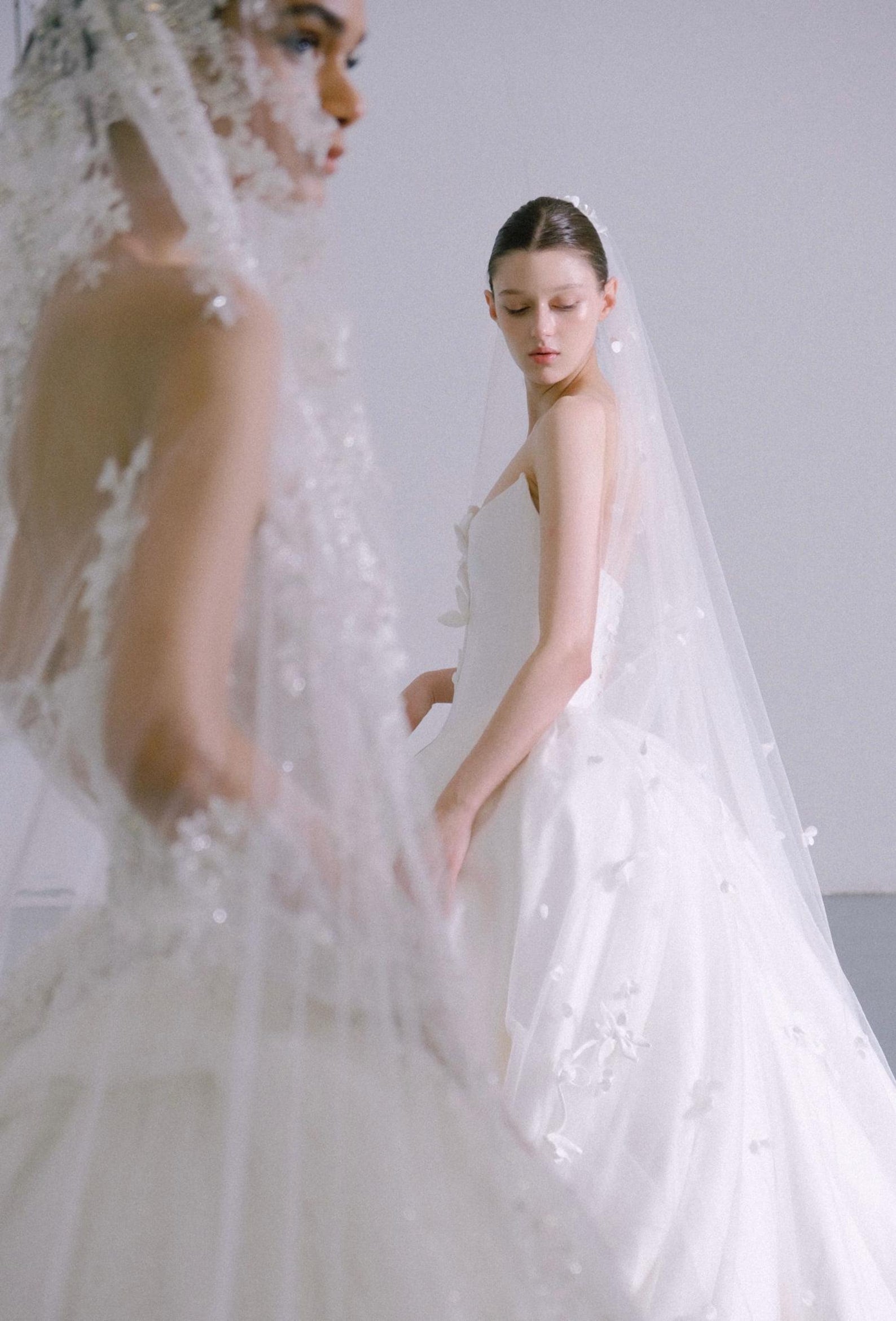 Luxury Satin Strapless Ballgown Wedding Dress,3D Floral Detail,Plunge Sweetheart Neck,Long Cathedral Train Bridal Gown