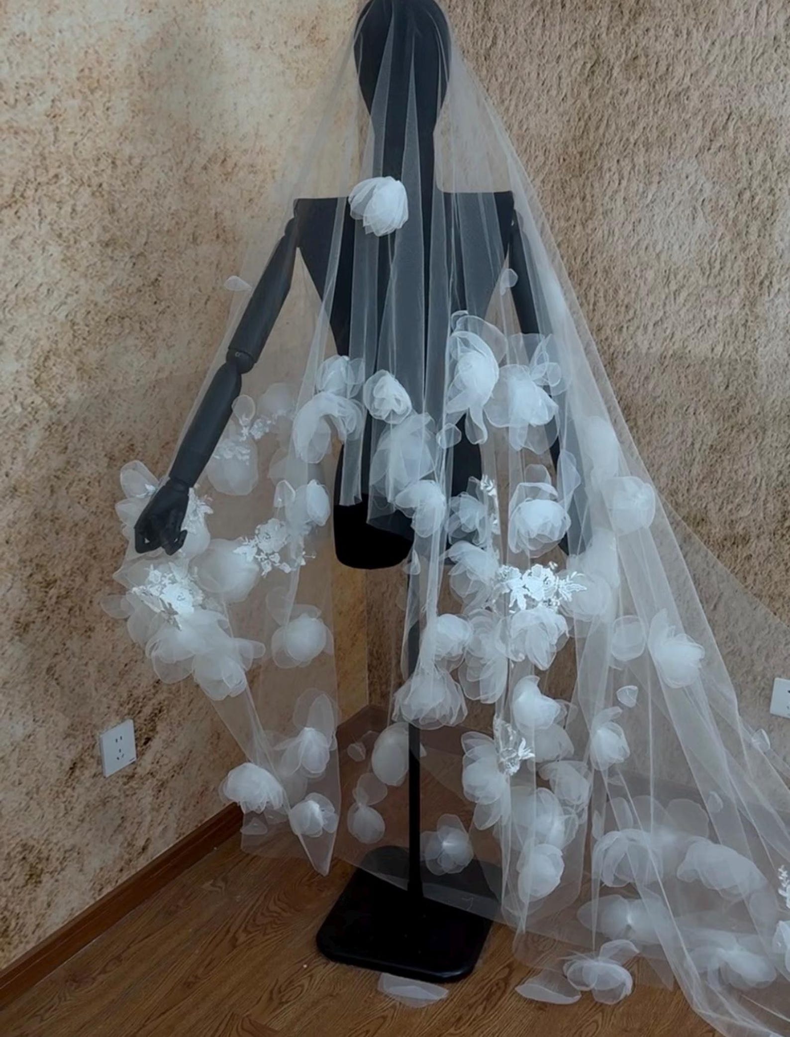 Fairytale 3D Floral Cathedral Veil, Handcrafted White Rose Bridal Veil, Long Tulle Wedding Veil with Scattered Flowers