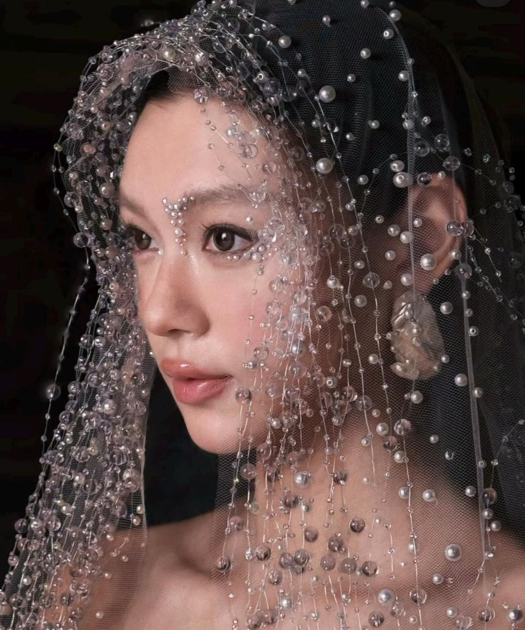 Luxury Crystal Pearl Bridal Veil, Beaded Bubble Net Wedding Veil, Sparkling Drop Bead Bridal Headpiece for Modern Bride