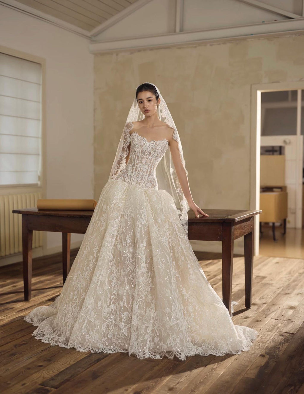 Strapless Floral Lace Wedding Dress, Sheer Boned Corset Bridal Gown, Sparkly A Line Wedding Gown With Train, Romantic Vintage Wedding Dress