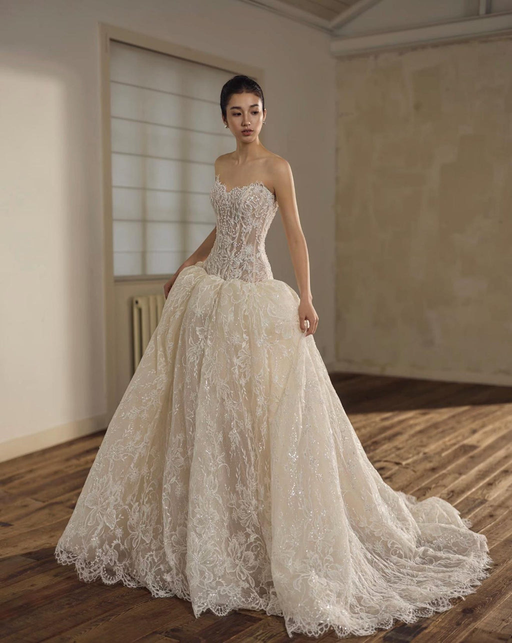 Strapless Floral Lace Wedding Dress, Sheer Boned Corset Bridal Gown, Sparkly A Line Wedding Gown With Train, Romantic Vintage Wedding Dress