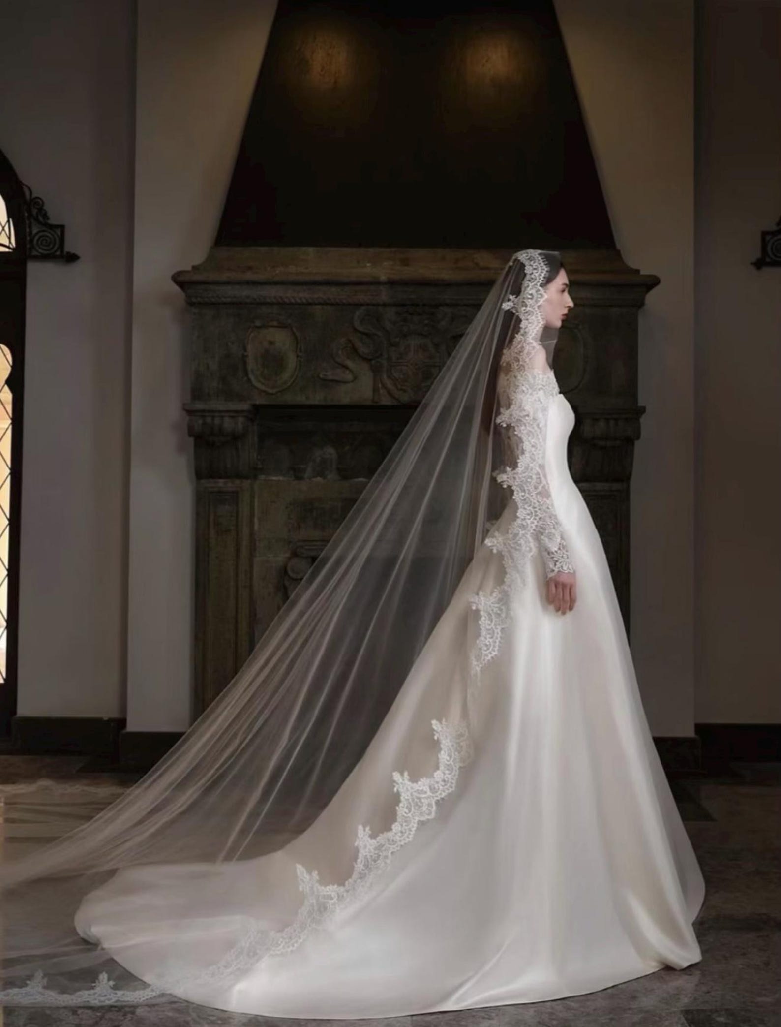 3 Ways Wear Snow Mountain Nuo Satin Bridal Gown, Removable Lace Sleeves, Off Shoulder / High Neck Convertible Vintage Wedding Dress