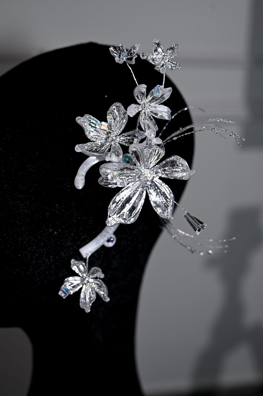 Silver Crystal Floral Bridal Headband, Sparkling Flower Wedding Headpiece, Elegant Asymmetrical Bride Tiara