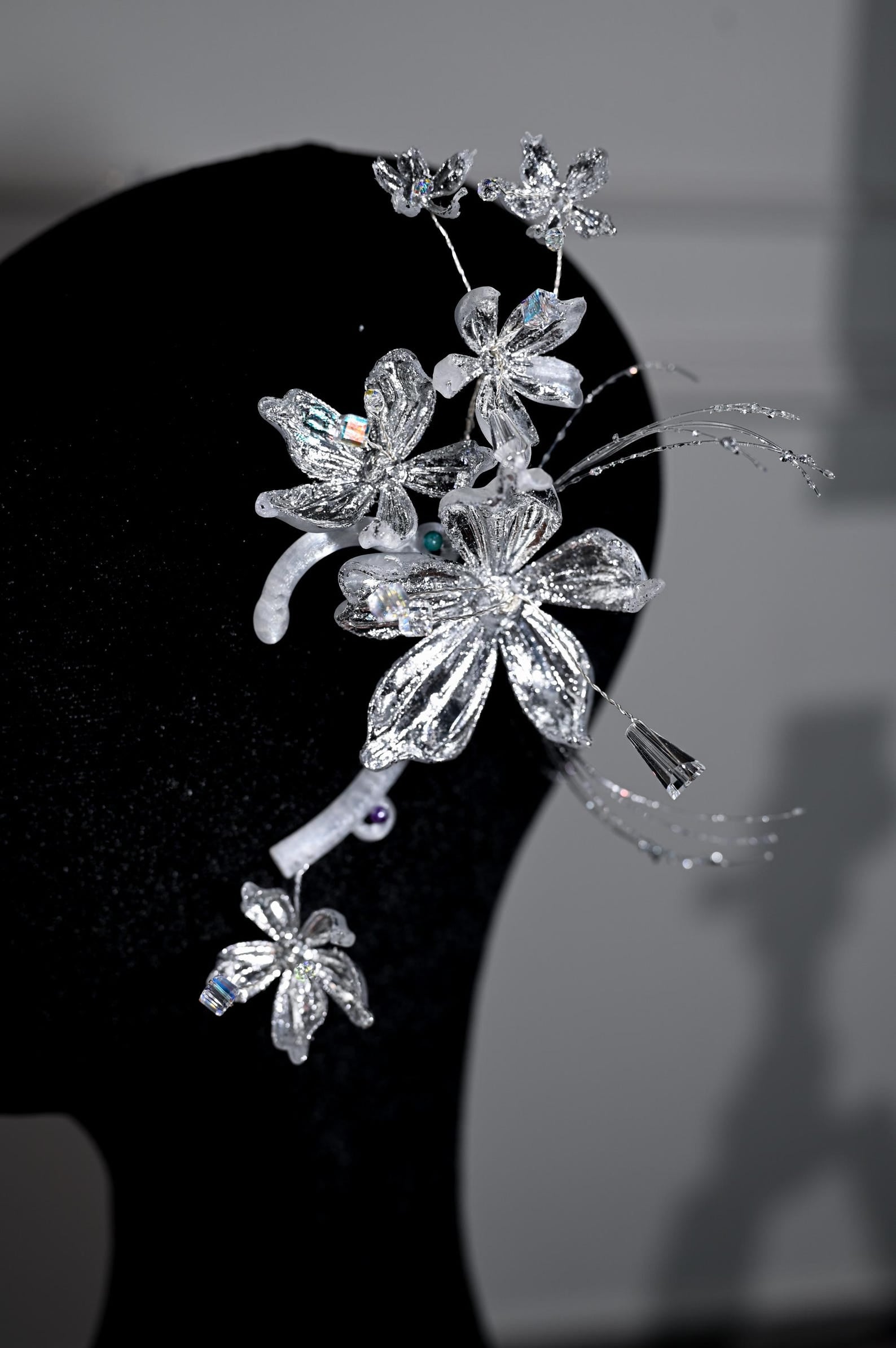 Silver Crystal Floral Bridal Headband, Sparkling Flower Wedding Headpiece, Elegant Asymmetrical Bride Tiara
