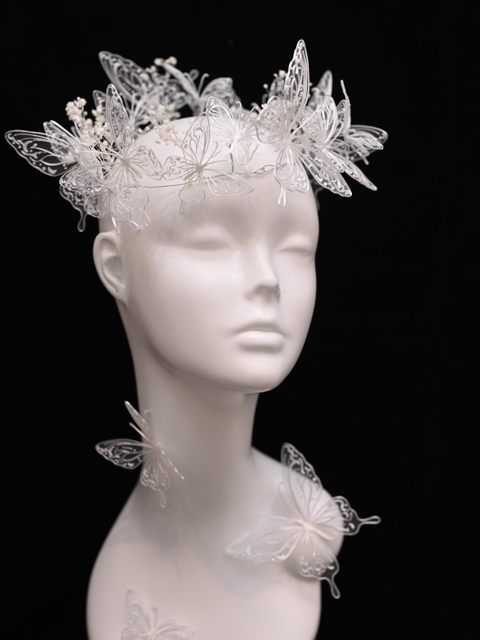 White Lace Butterfly Bridal Headband, Tulle Mesh Butterfly Wedding Headpiece, Fairy Babysbreath Floral Bride Crown