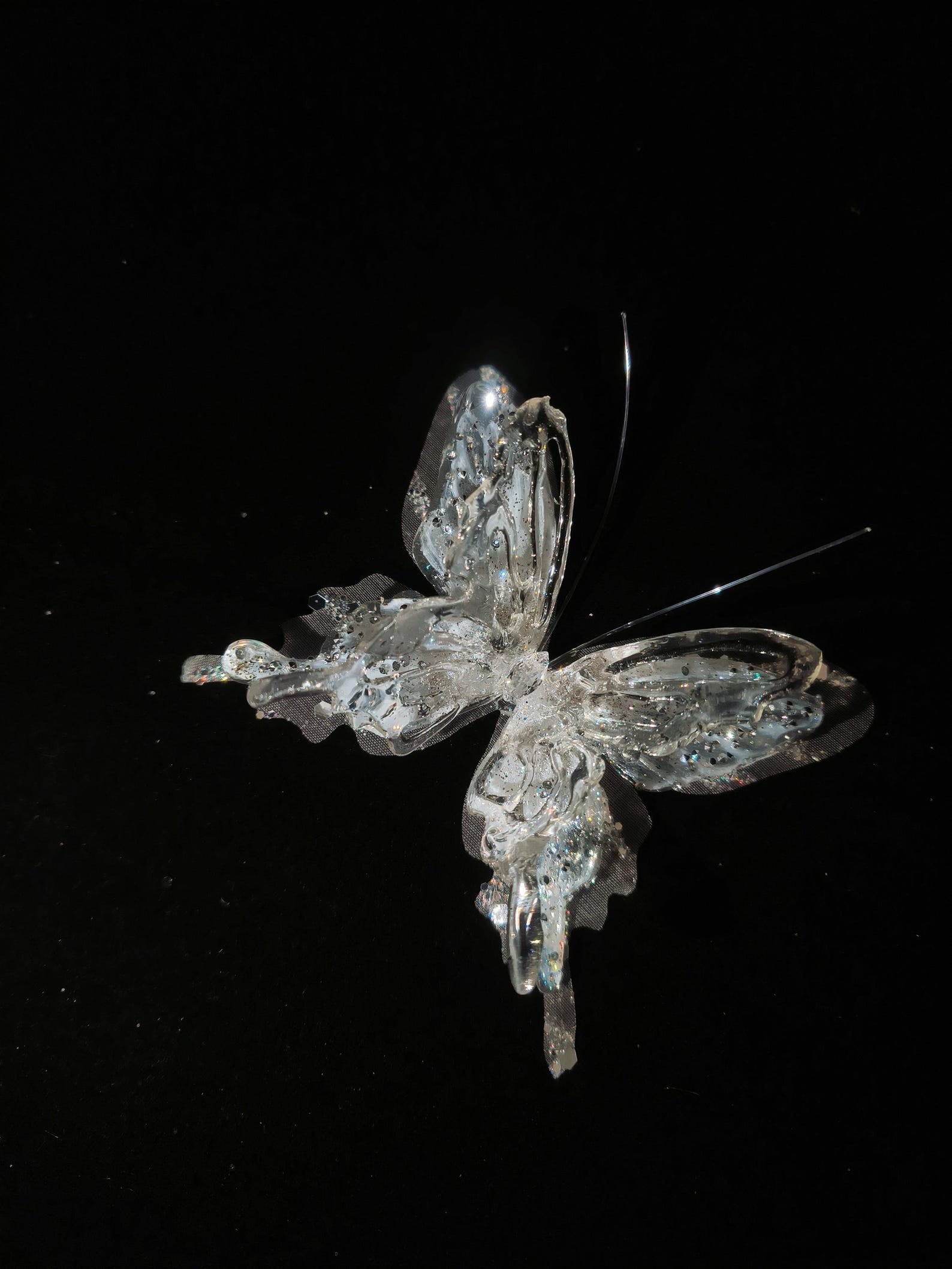 Clear Sparkle Resin Tulle Butterfly Hair Clips, Sheer White Fairy Bridal Hair Accessory, Wedding Photoshoot Headpiece
