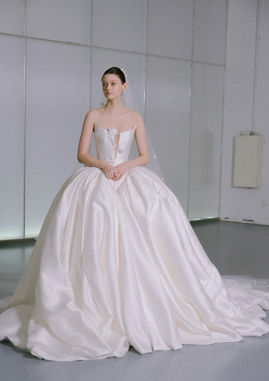 Luxury Satin Strapless Ballgown Wedding Dress,3D Floral Detail,Plunge Sweetheart Neck,Long Cathedral Train Bridal Gown