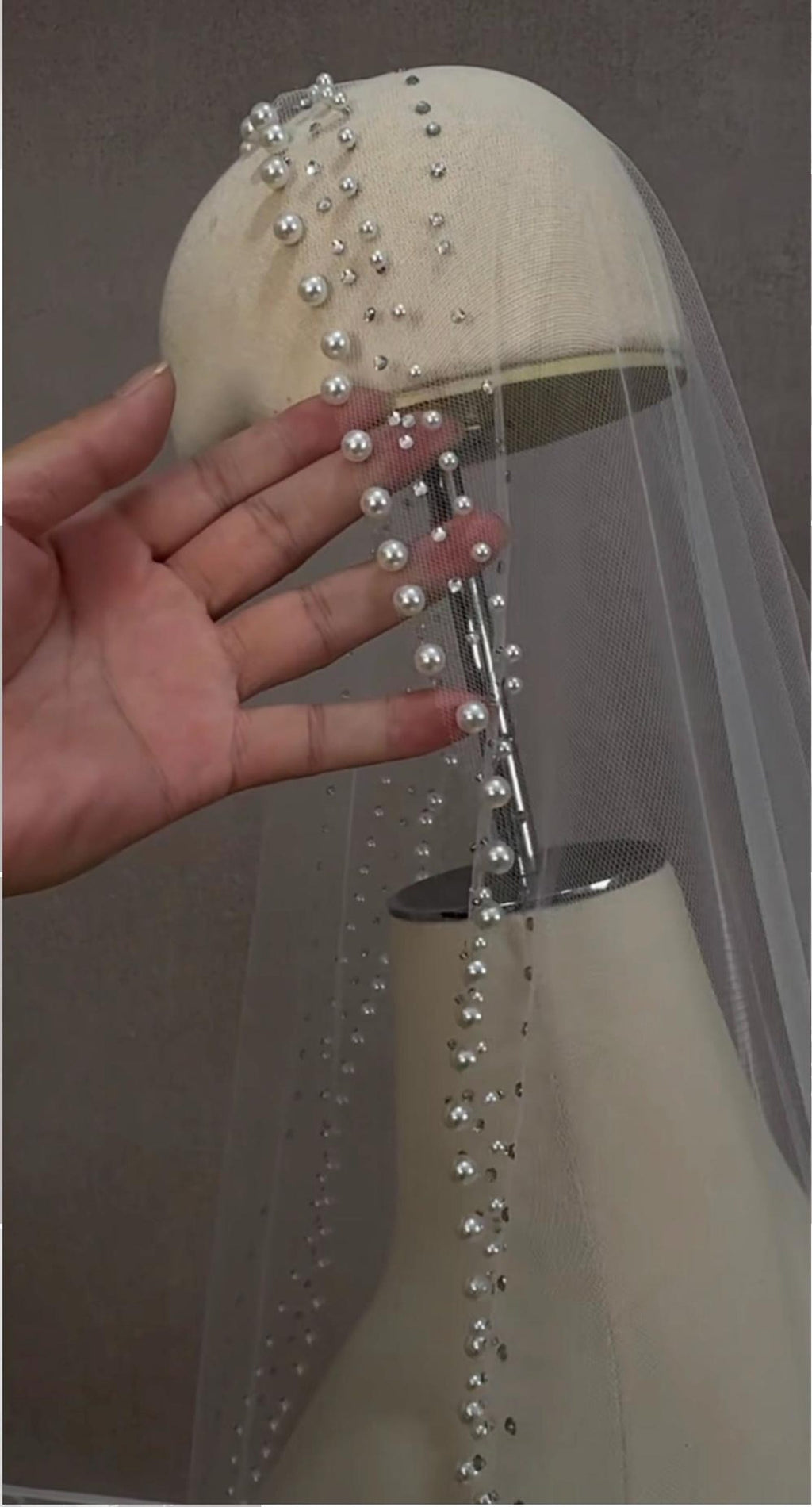 Pearl Crystal Edge Bridal Veil, Scattered Beaded Tulle Wedding Veil, Sparkly Asymmetrical Bridal Headpiece
