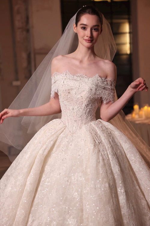 Detachable Off Shoulder Beaded Lace Wedding Dress Ball Gown Strapless Sweetheart Bridal Gown