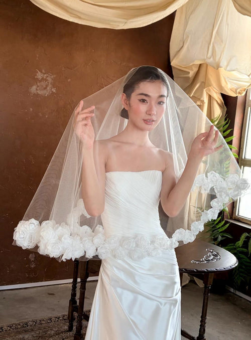 3D Floral Edge Wedding Veil, Handmade White Rose Flower Bridal Tulle Veil, Romantic Sheer Single Tier Bridal Veil for Wedding Ceremony