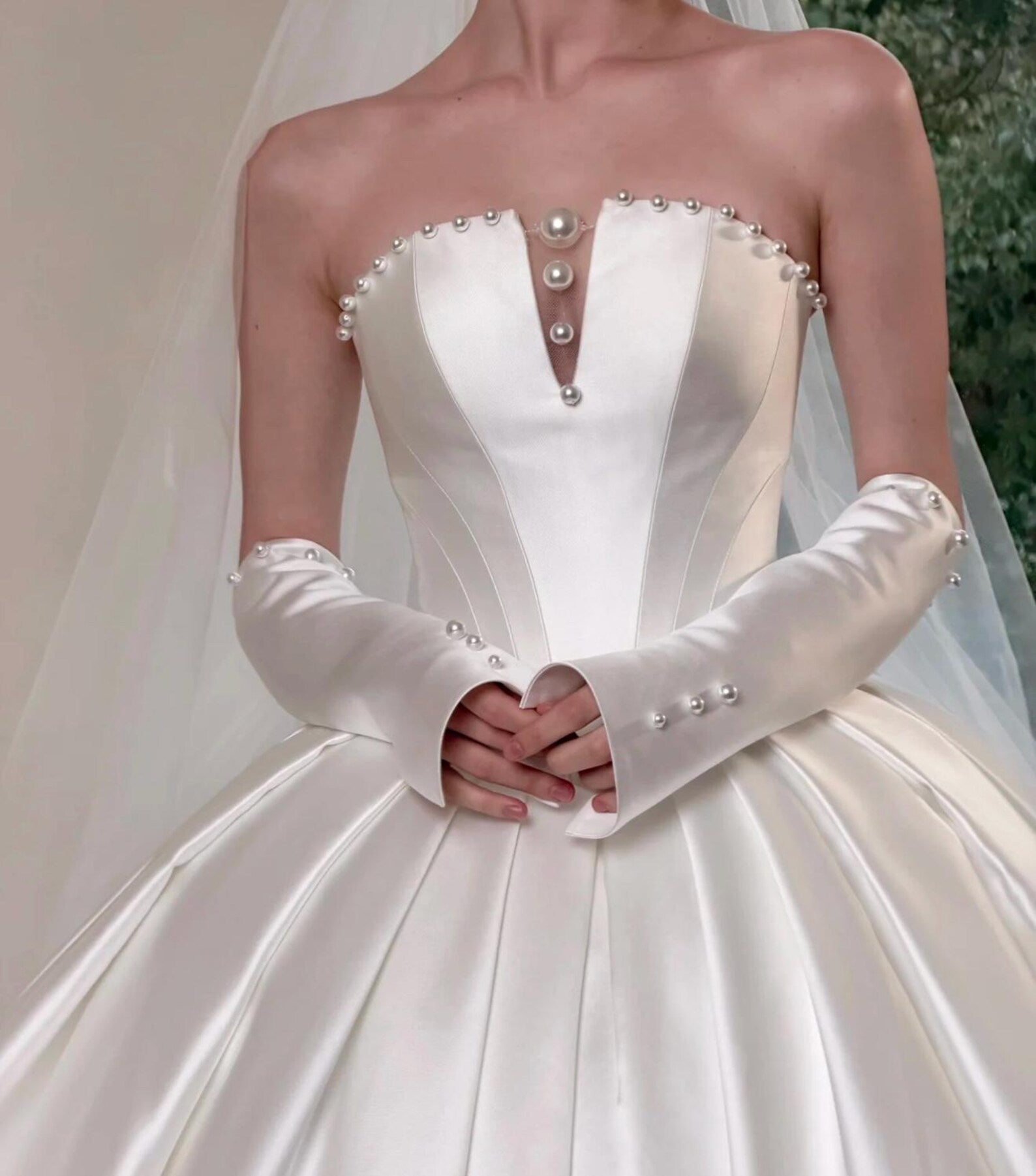 Strapless Satin Ball Gown Wedding Dress,Pearl Trim Bridal Gown,Detachable Pearl Satin Gloves,Ivory Voluminous Bridal Dress