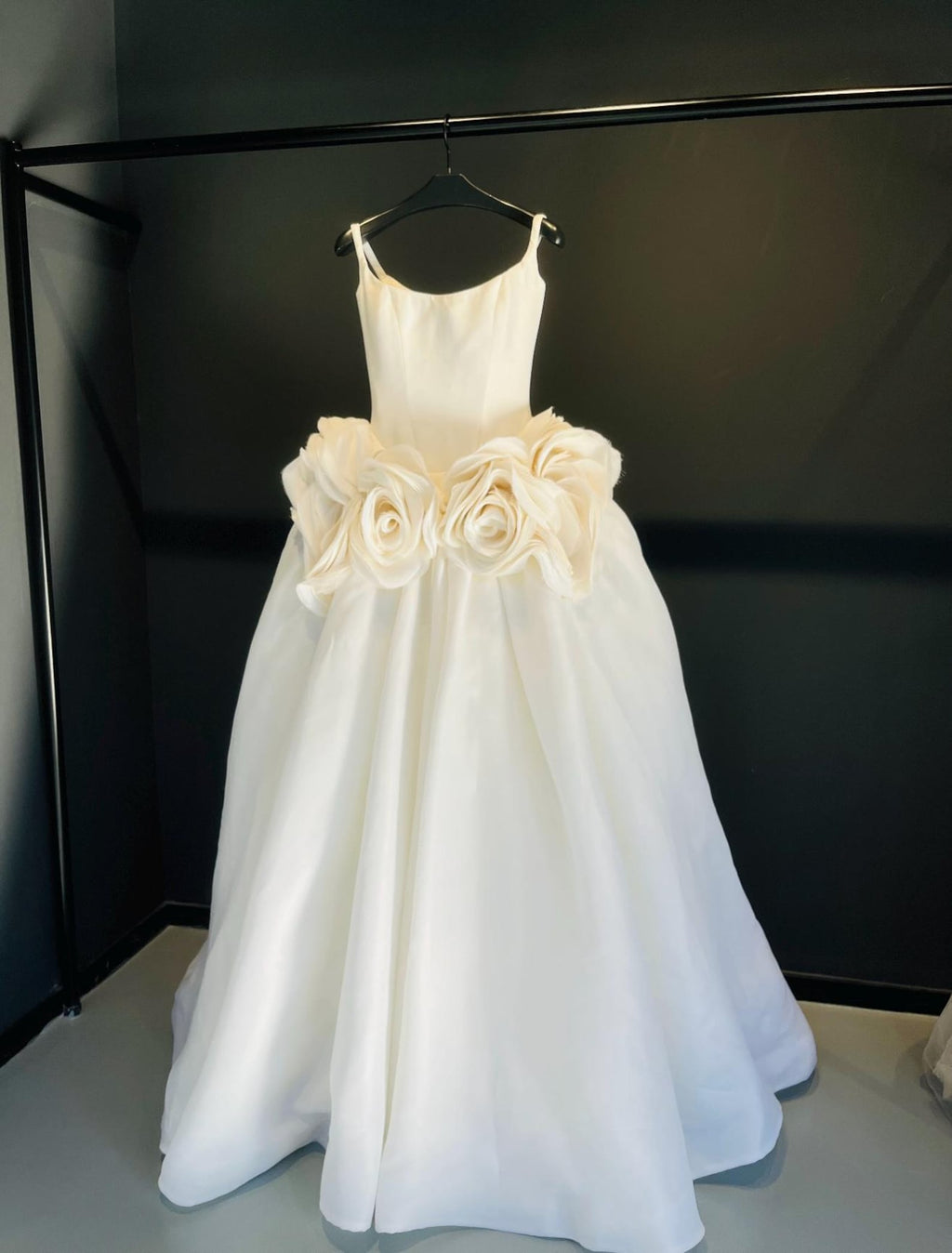 Off‑the‑Shoulder Satin Ballgown Bridal Gown, Large Handmade 3D Floral Wedding Dress, Luxury Voluminous Wedding Gown