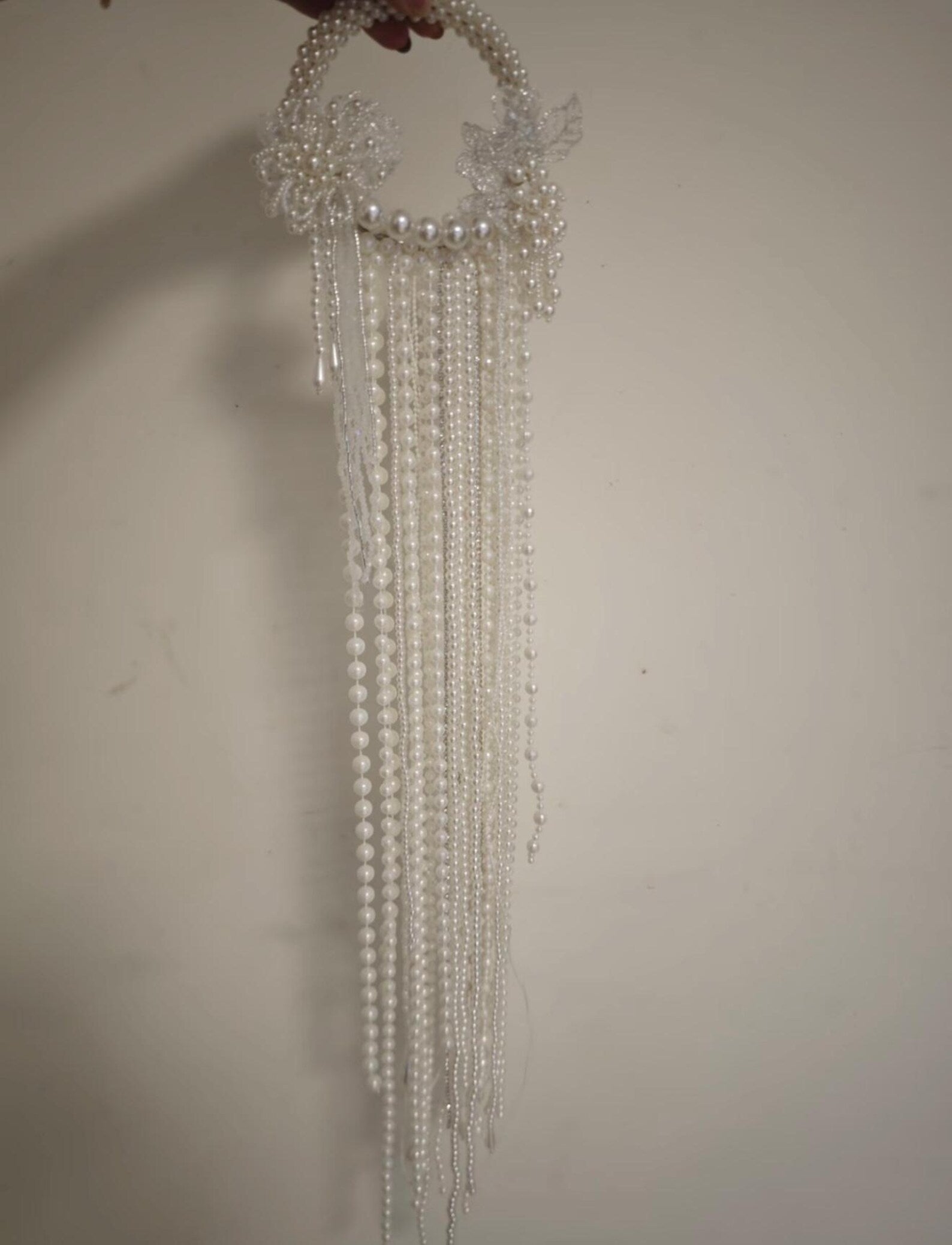 Pearl Cascade Handheld Bridal Bouquet, Long Tassel Pearl Ring Bouquet, Handmade Wedding Photo Prop for Bride