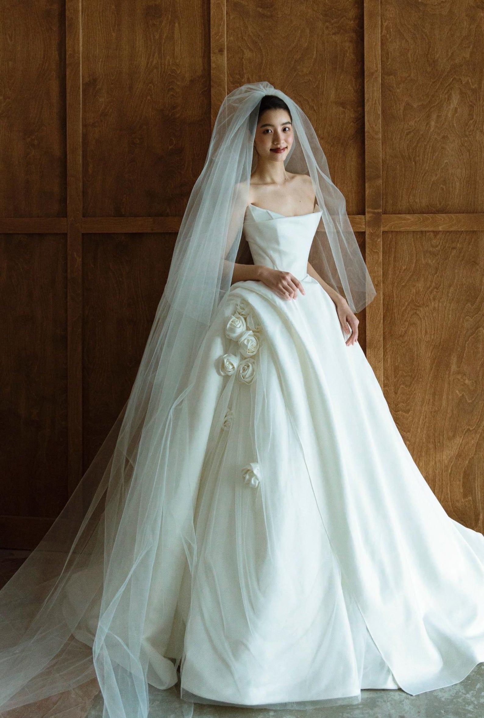 Strapless Matte Satin Ball Gown Wedding Dress,Hand‑crafted 3D Fabric Rose Bridal Gown,Ivory Chapel Train Couture Bridal Dress